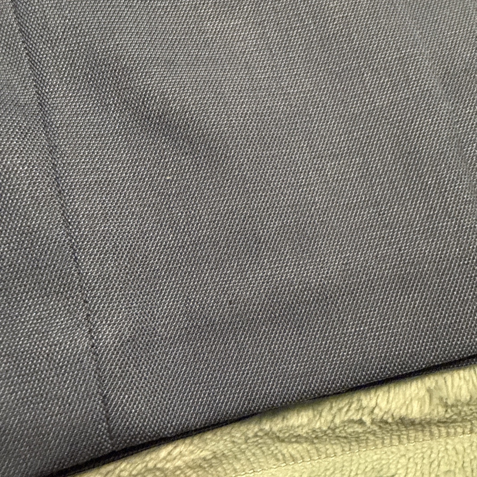NWT Kenneth Cole Reaction Men’s Slim Fit Chambray, 31Wx30L