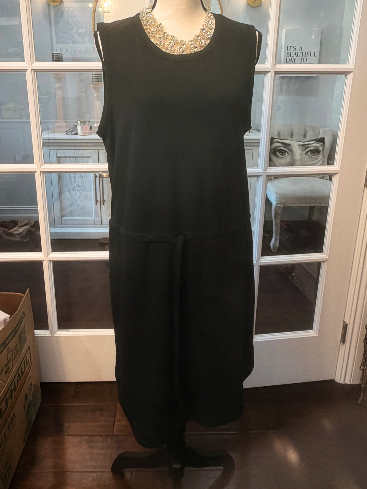 NWT Evereve Black Sierra Sleeveless Dress L with Waist Tie Curved Hem $98