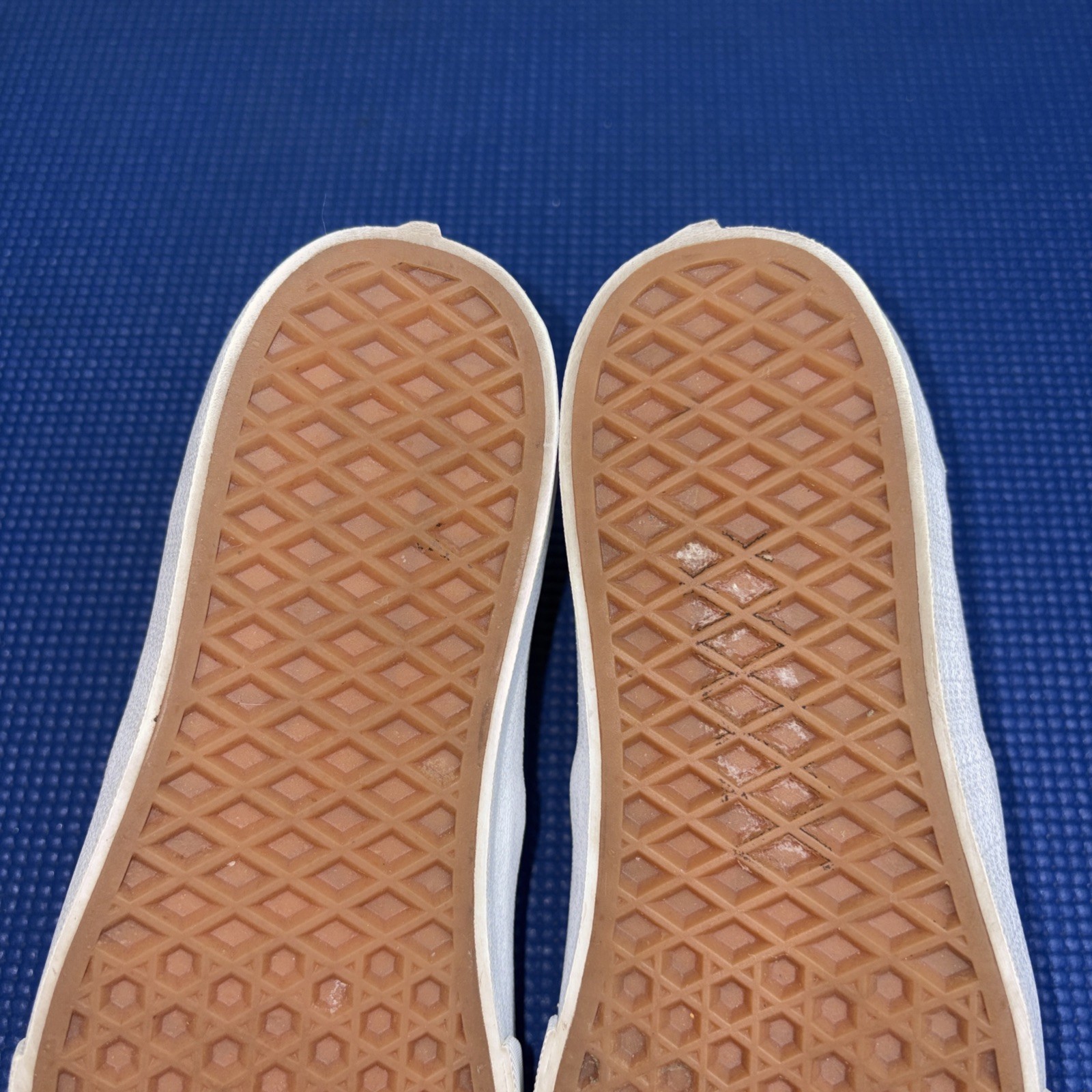 Vans Asher Green Plaid Flannel Slip-on Skate Shoe Women’s SIze 8/38.5