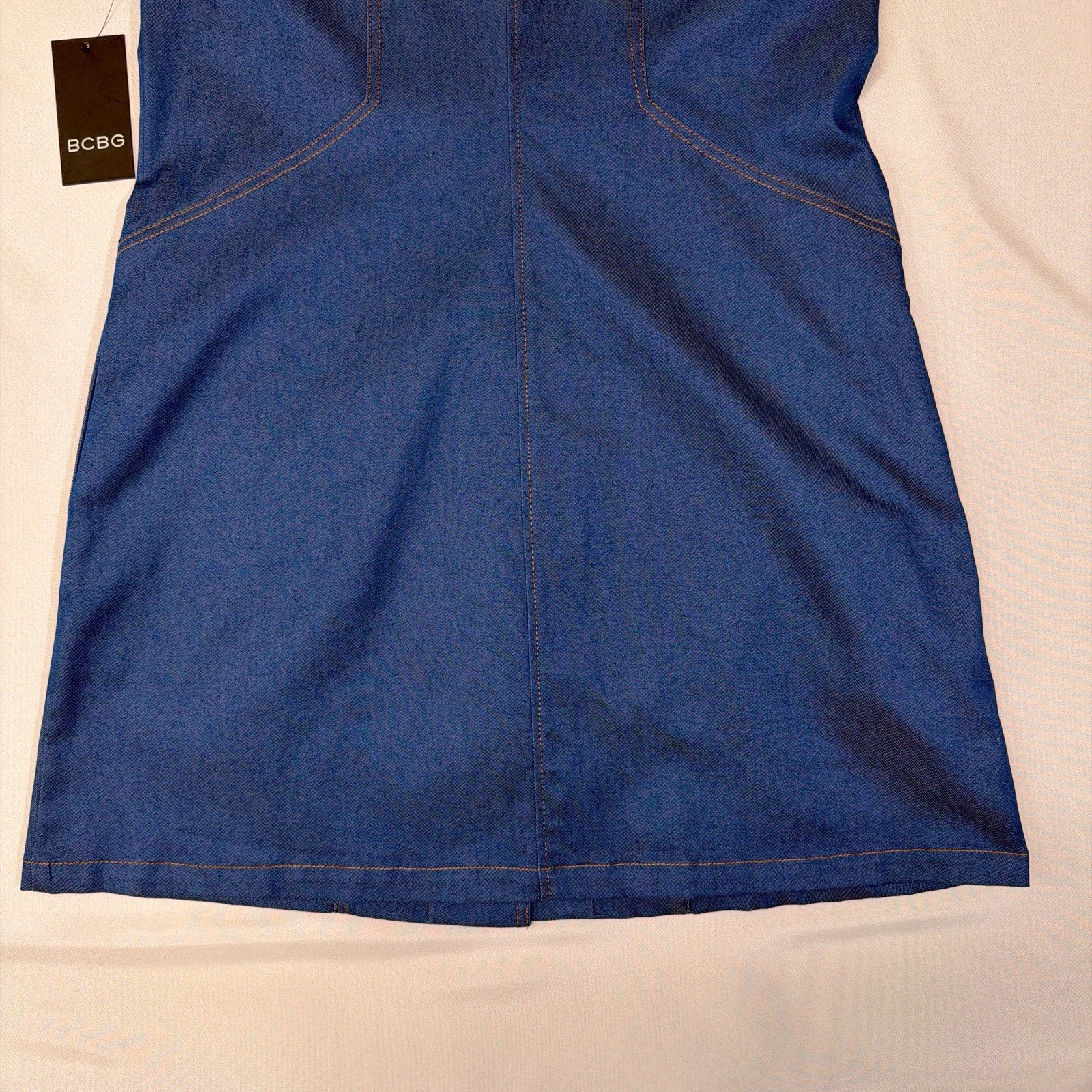 BCBG NWT Denim Sleeveless Button Front Mini Dress Gold Buttons Pockets Blue 14