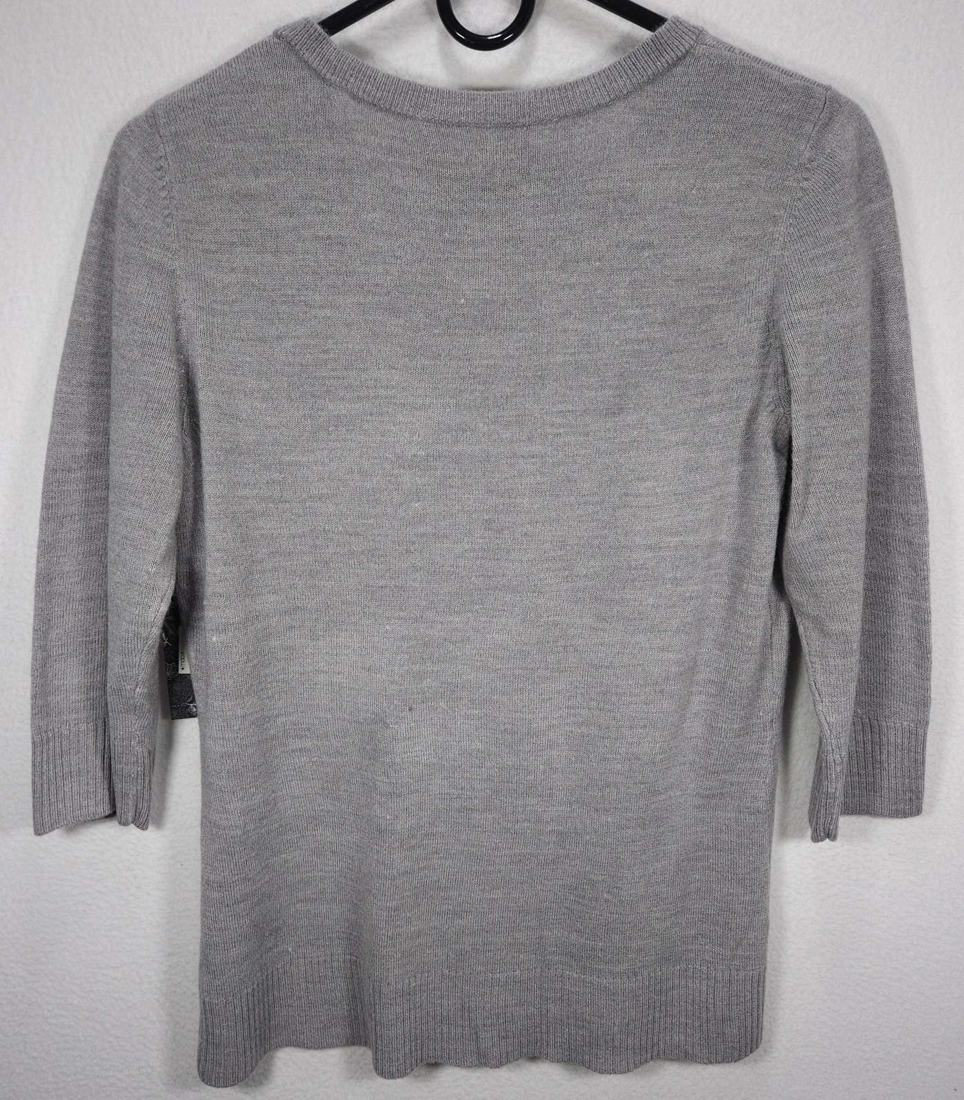 Debbie Morgan Petite Women’s ¾ Sleeve V-Neck Sweater Gray Size PM