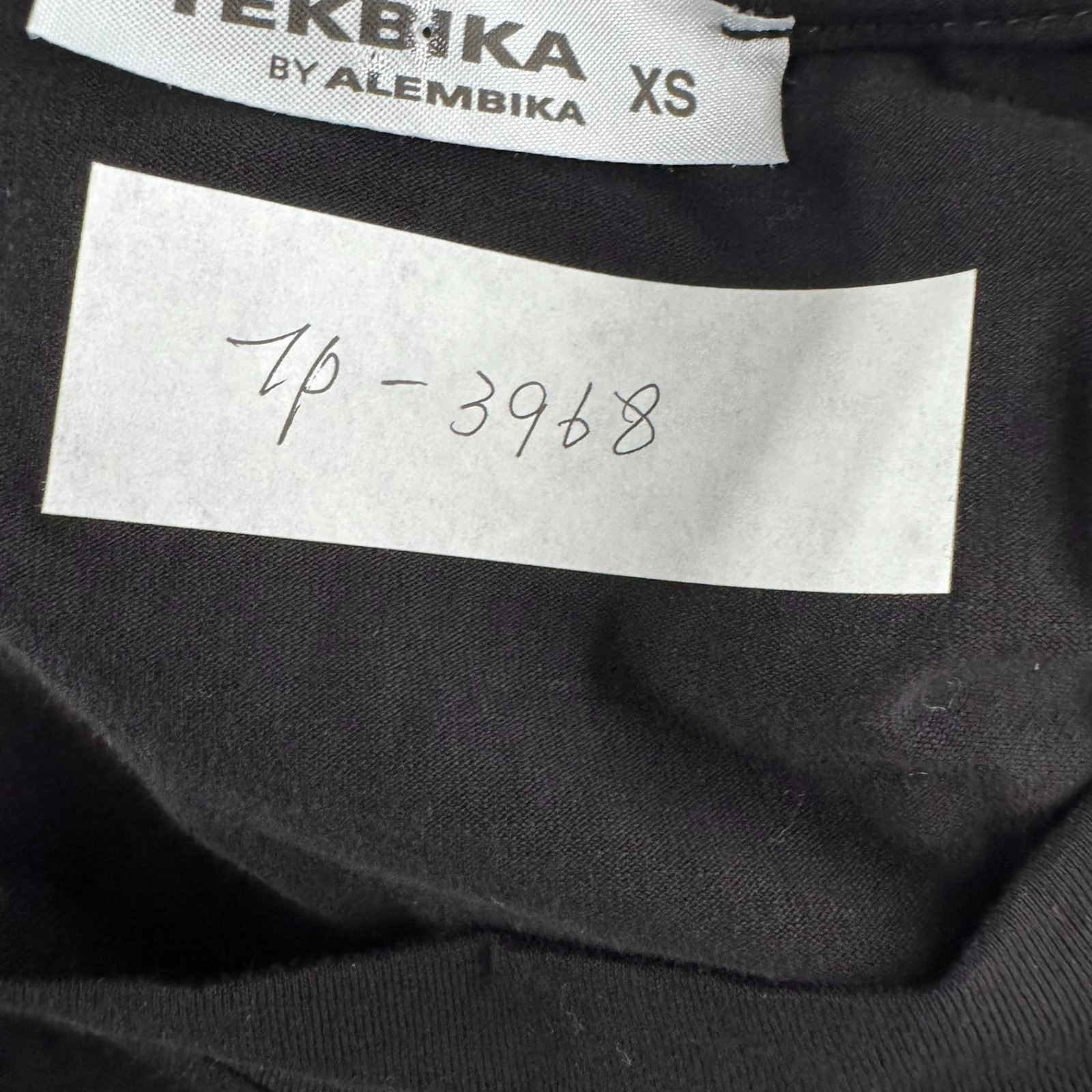 Tekbika By Alembika Tunic Top XS Black Lagenlook Stretch Viscose Blend TP-3968