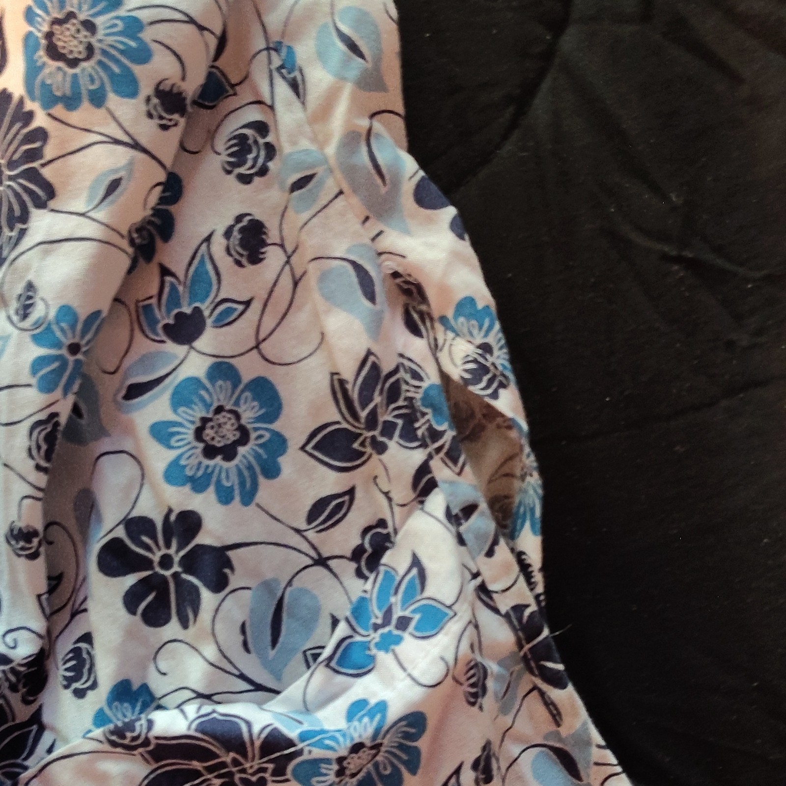 MoonDancer Women’s Floral Button-Up Top Blue/White Collared Sleeveless Knit L