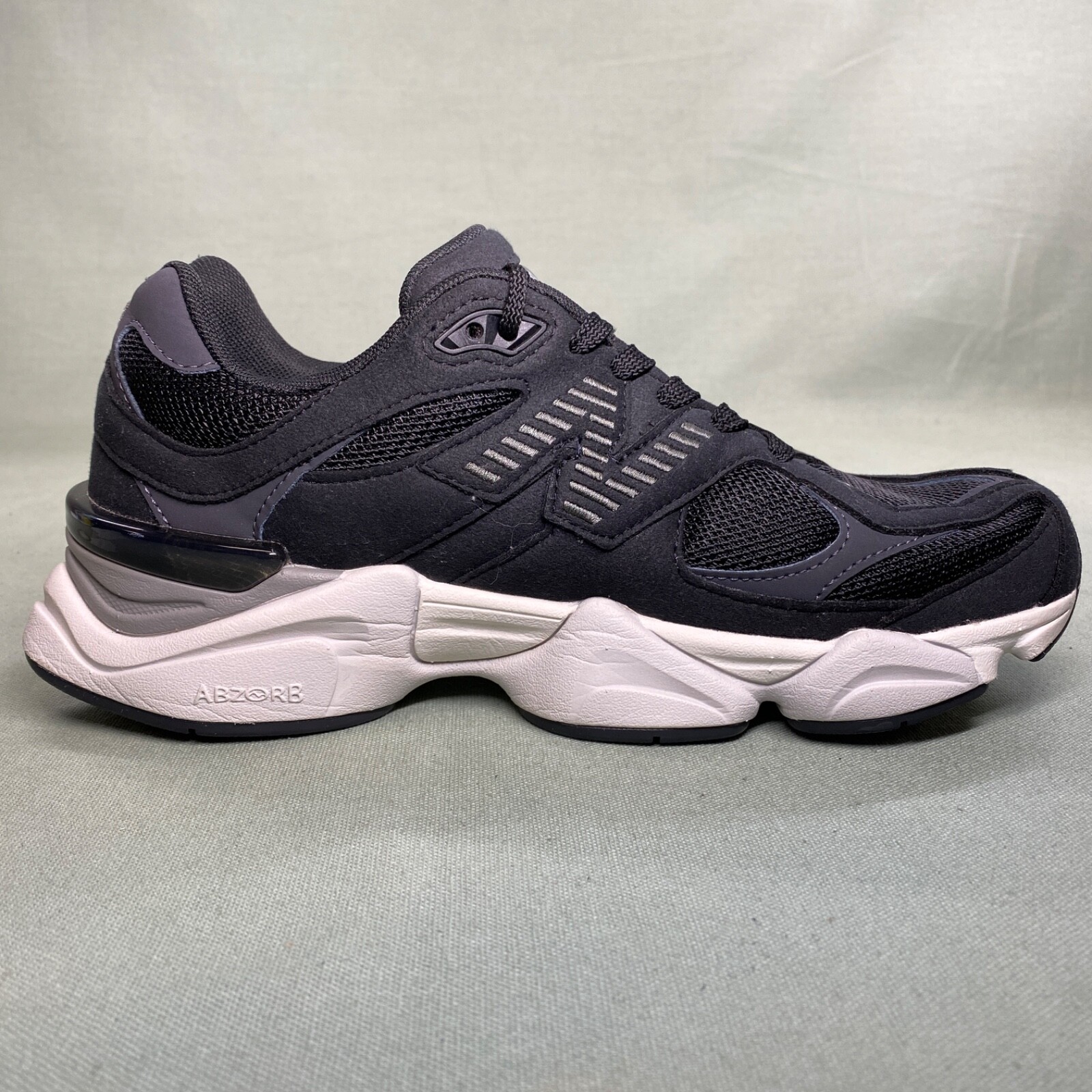 New Balance 9060 Big Kid Phantom US Size 7 GC9060JB Phantom/Magnet/Castlerock
