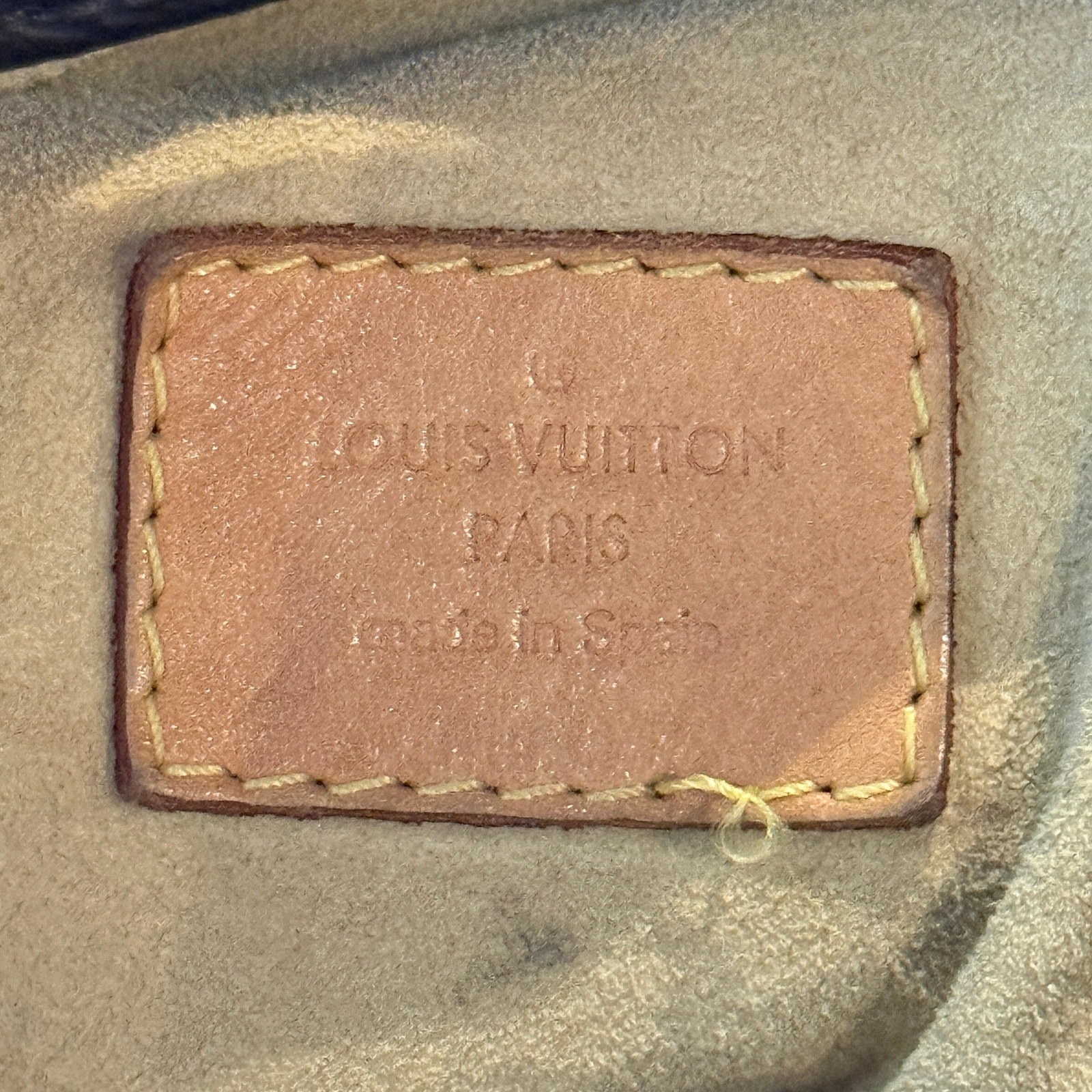 LOUIS VUITTON Monogram Artsy