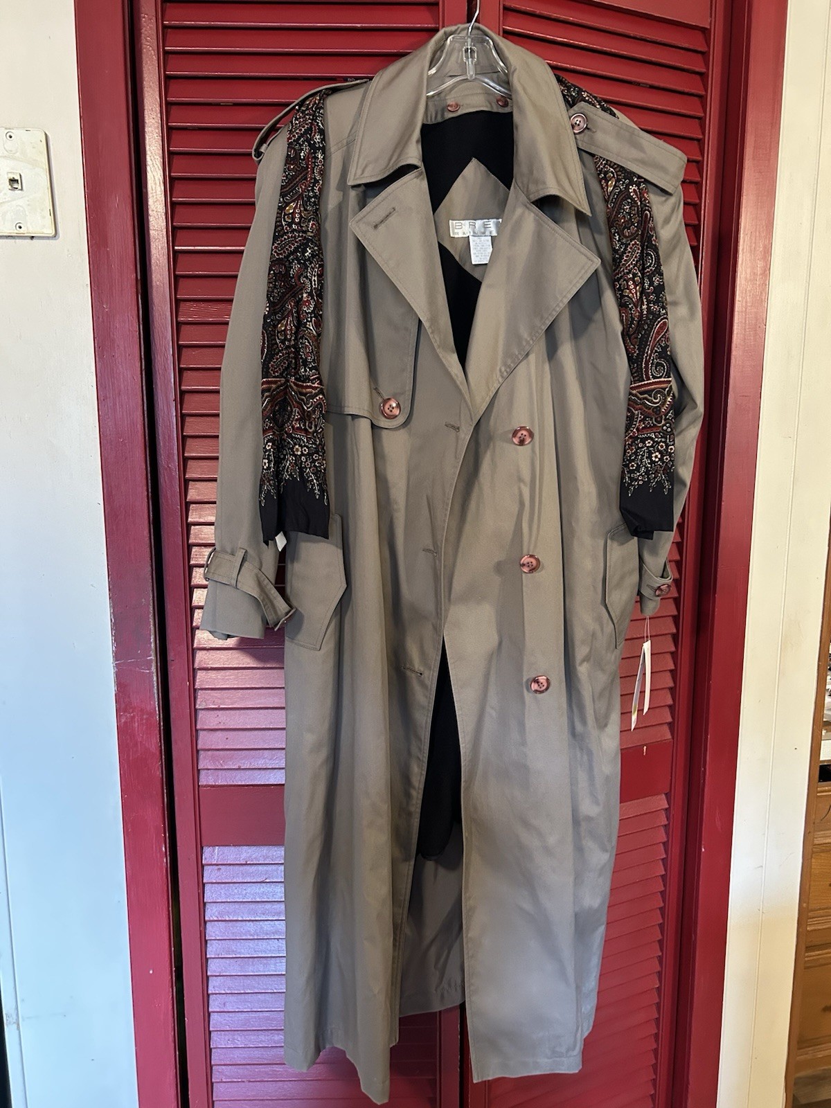 Brem Rainwear Rain Coat Brown Removable Insulated Liner Scarf Belted 20W, NWT