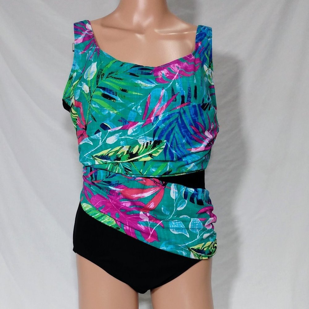 Sonnet Shores Vibrant Vacation One Piece Swimsuit – Various Sizes – NWT