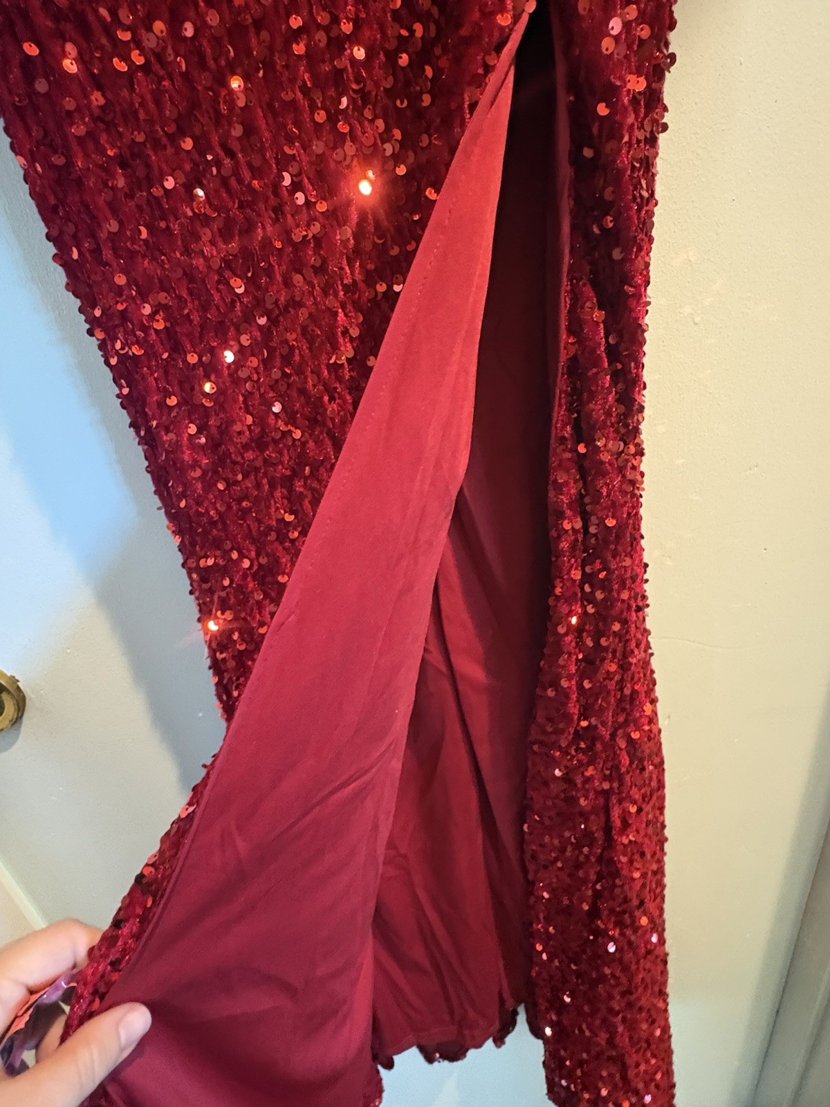 Faeriesty Red Sequin Prom Dress Off Shoulder Dramatic Puff Ruffle Sleeve Small