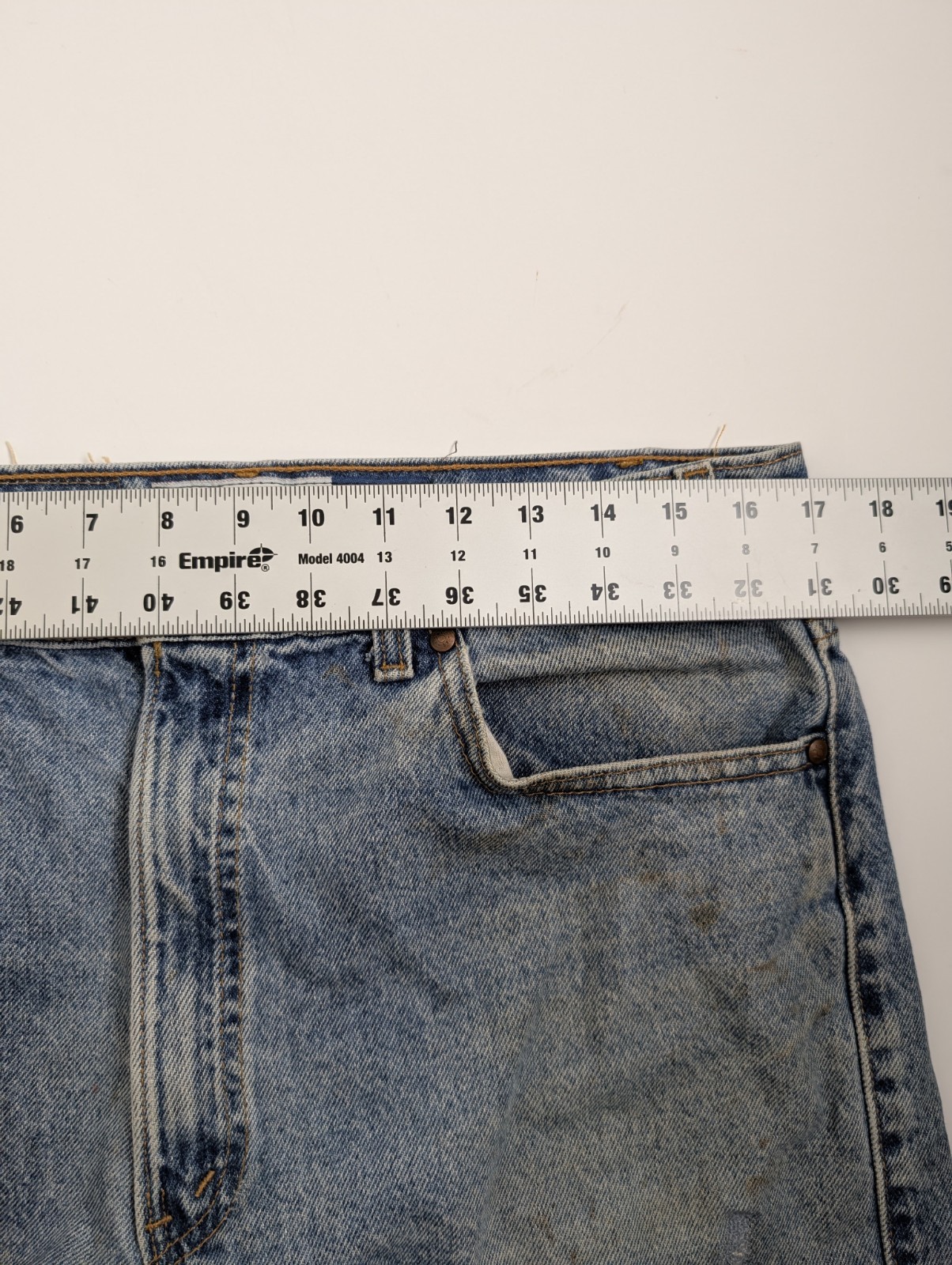 Levi’s Signature 540 Relaxed Fit Jeans Men’s 36×30 Blue Denim USA Made Workwear.