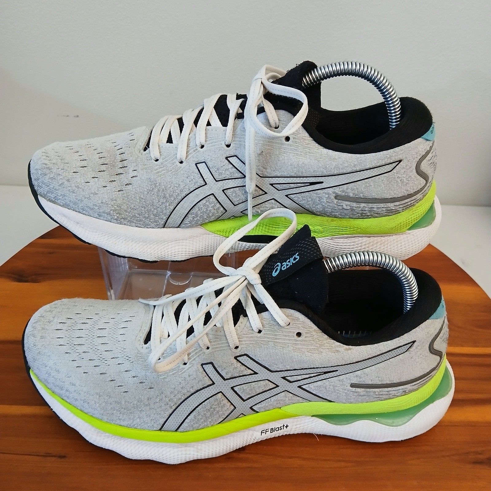 ASICS Gel-Cumulus 24 Mens 8 Grey Lime Running Shoes Sneakers 1011B359