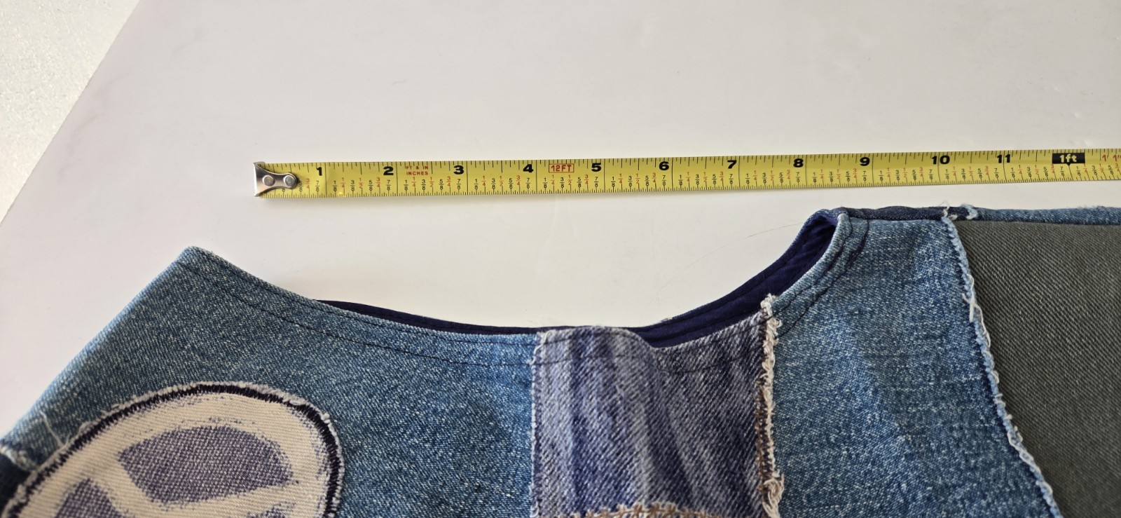 Vintage Denim Peace Sign Vest w/ Patches & Pockets *RARE* Frayed “Homemade” L