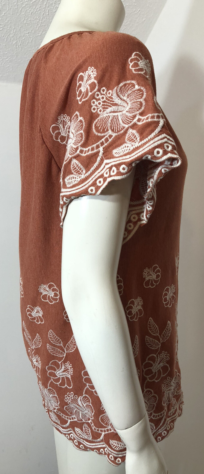 Fever Womens Small Rust Peasant Top Embroidered Cap Sleeves Burnt Orange Knit