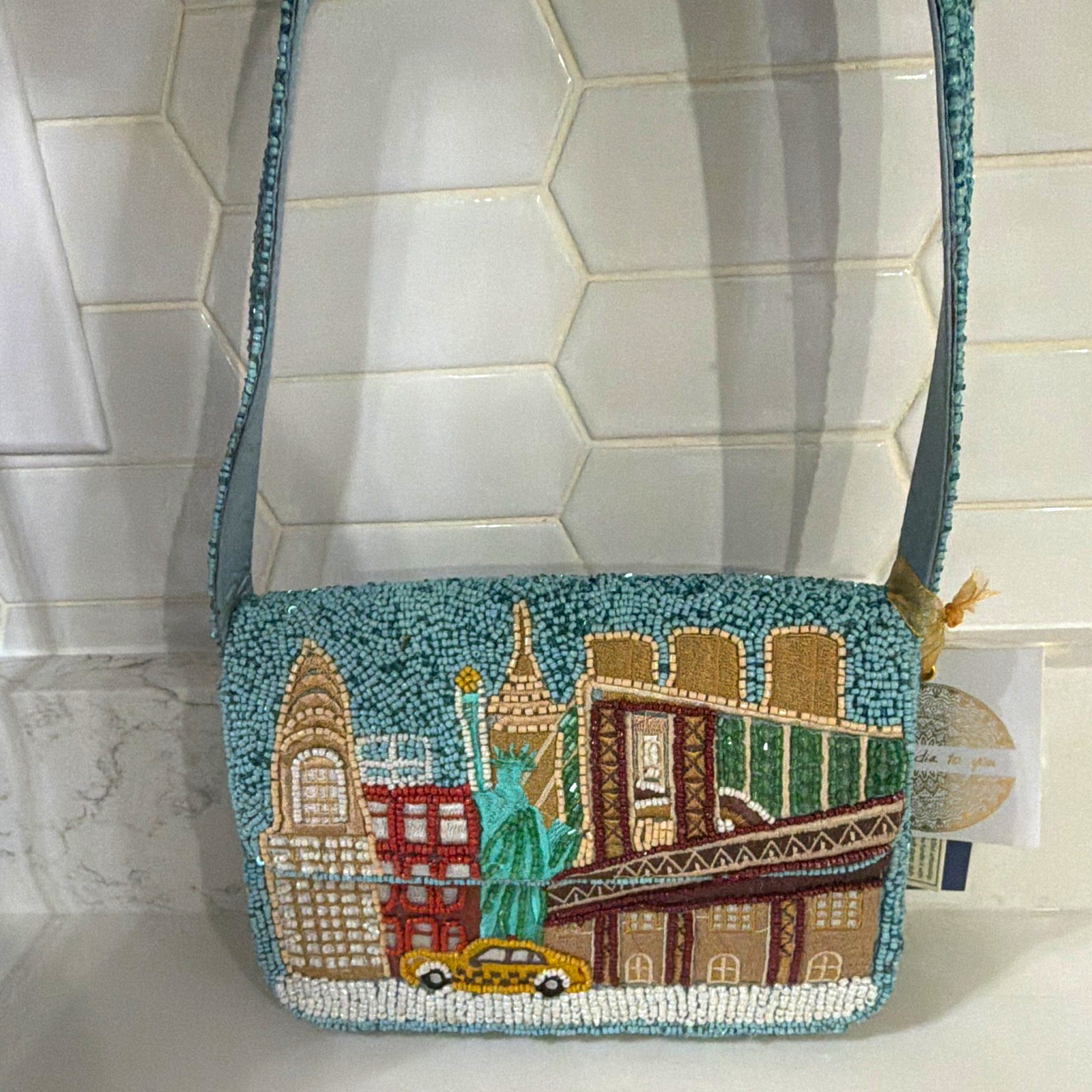 Blue Beaded New York Cityscape Statue of Liberty Crossbody Bag Zipper Strap