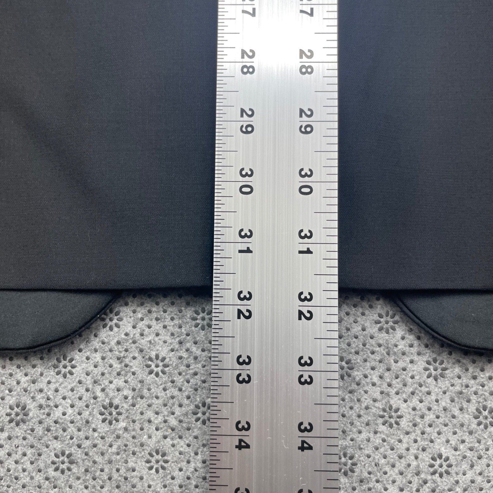 Brooks Brothers Mens 42R Black Wool Tuxedo Jacket Satin Peak Lapel Made in USA