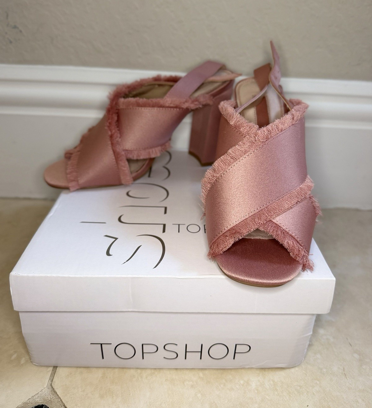 TOPSHOP Womens Pink Faux Suede Fringe Ankle Strap Block Heel 7.5M