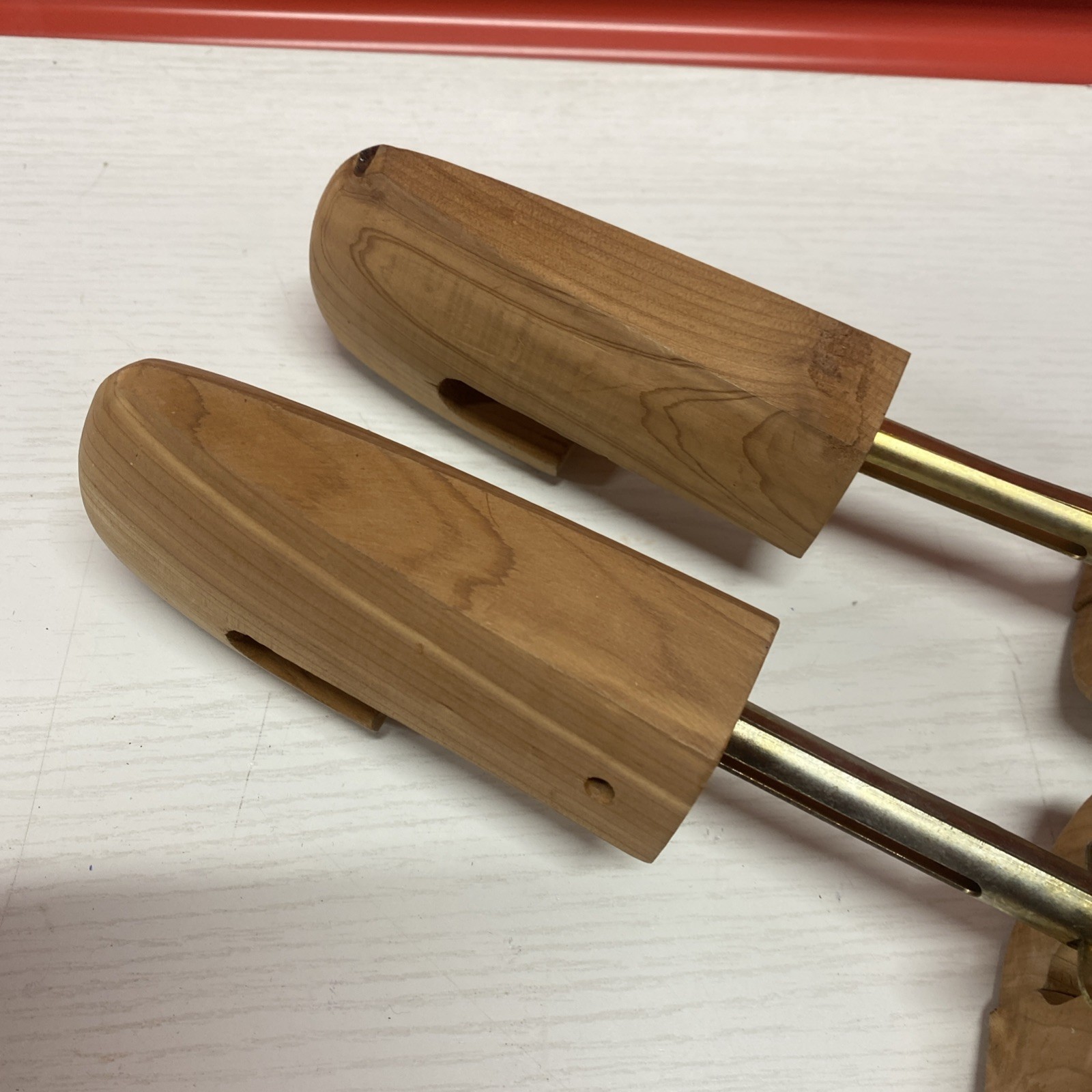 Mens Moneysworth And Best Cedar Shoe Trees Size M Medium 8W-10N