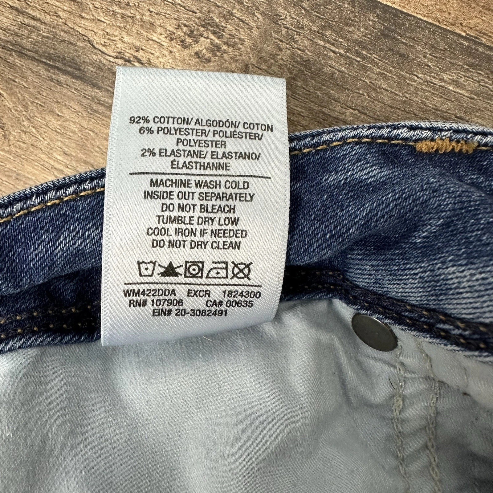 Hudson Women’s Flap Pocket Medium Wash Skinny Jeans Style WM422DDA Size 33