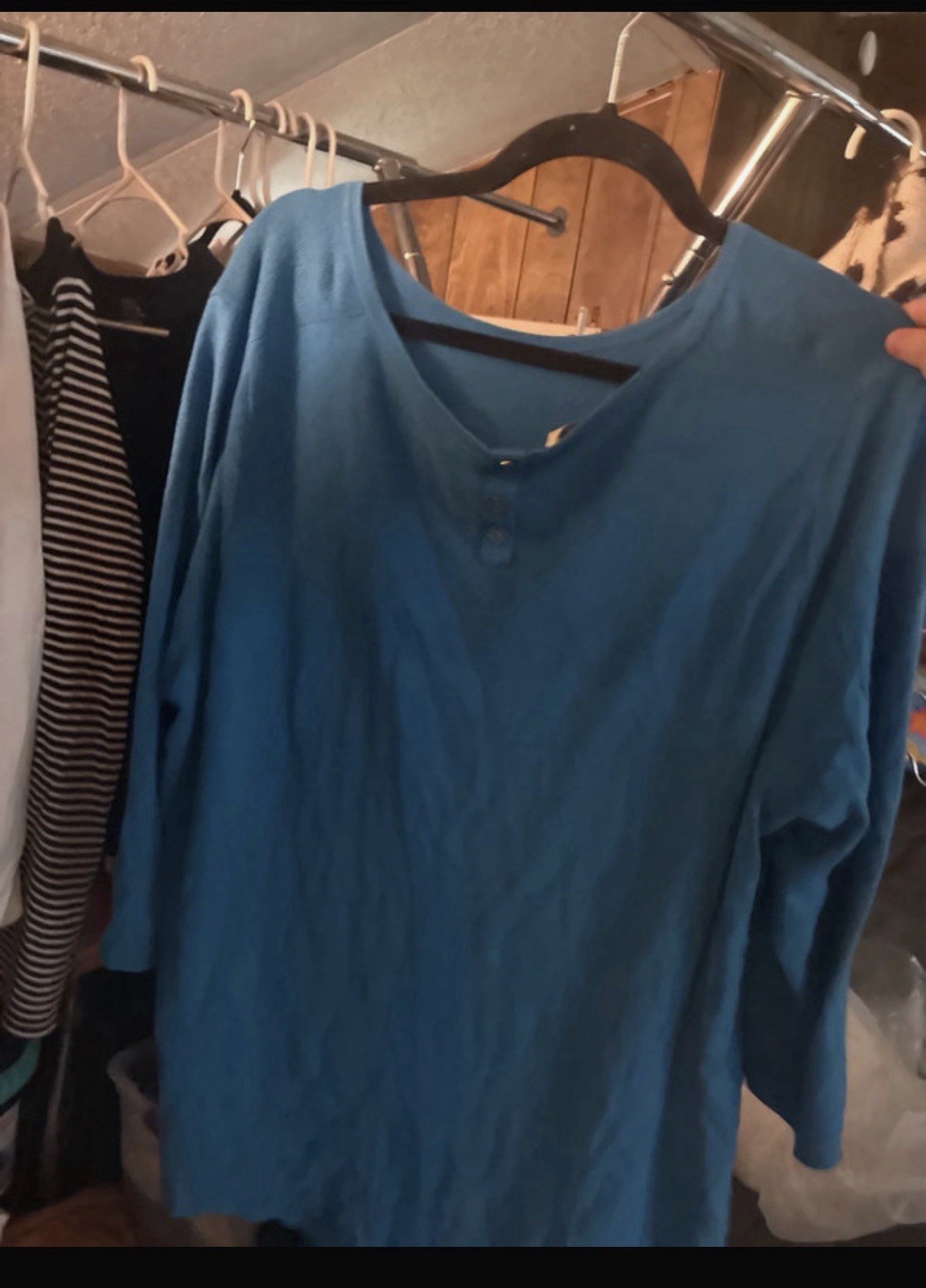 Women’s XL and LG TSHiRT bundle (as pictured)