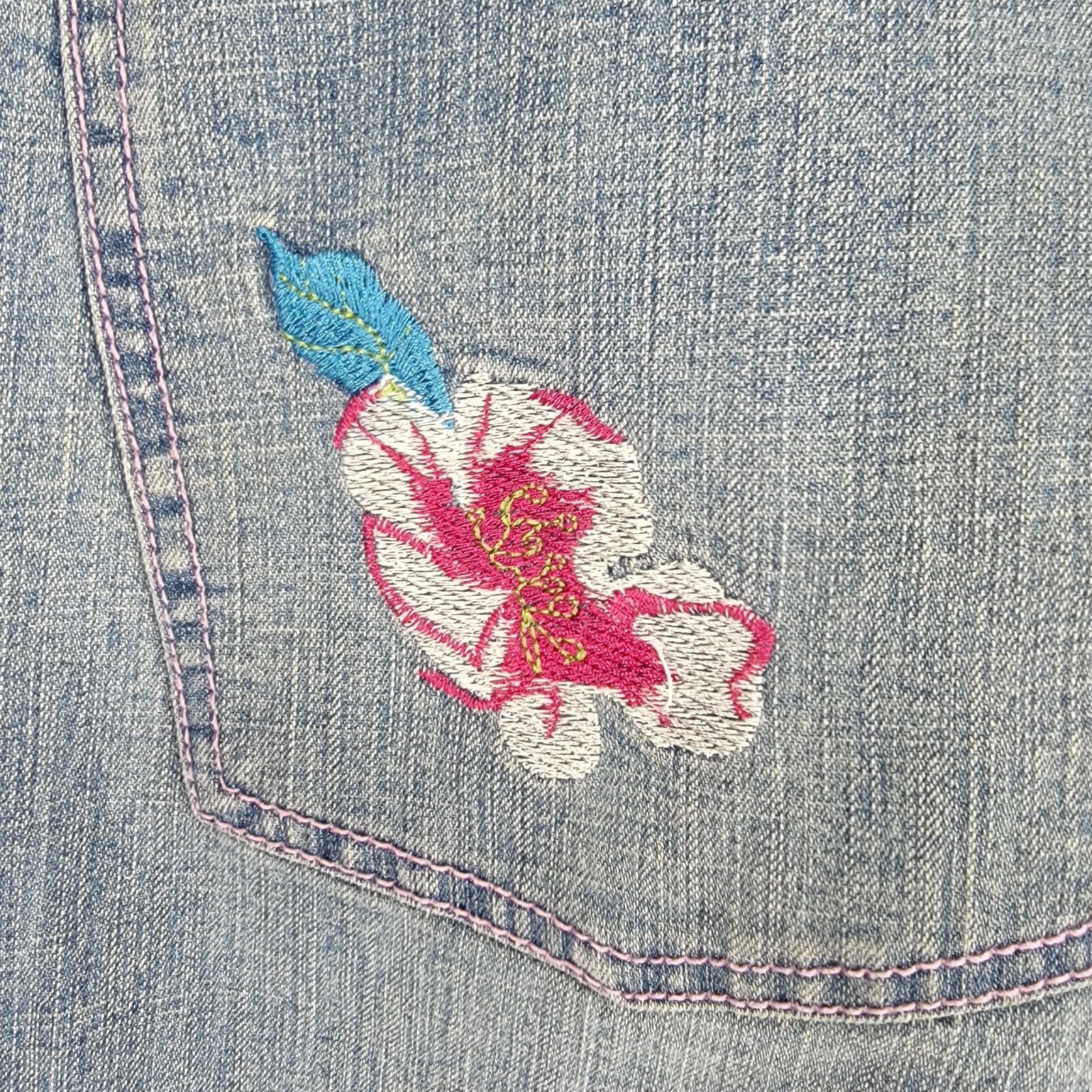 Crest Womens Jeans Wide leg Embroidered Ragged Hem Light Wash 21/22 41×30