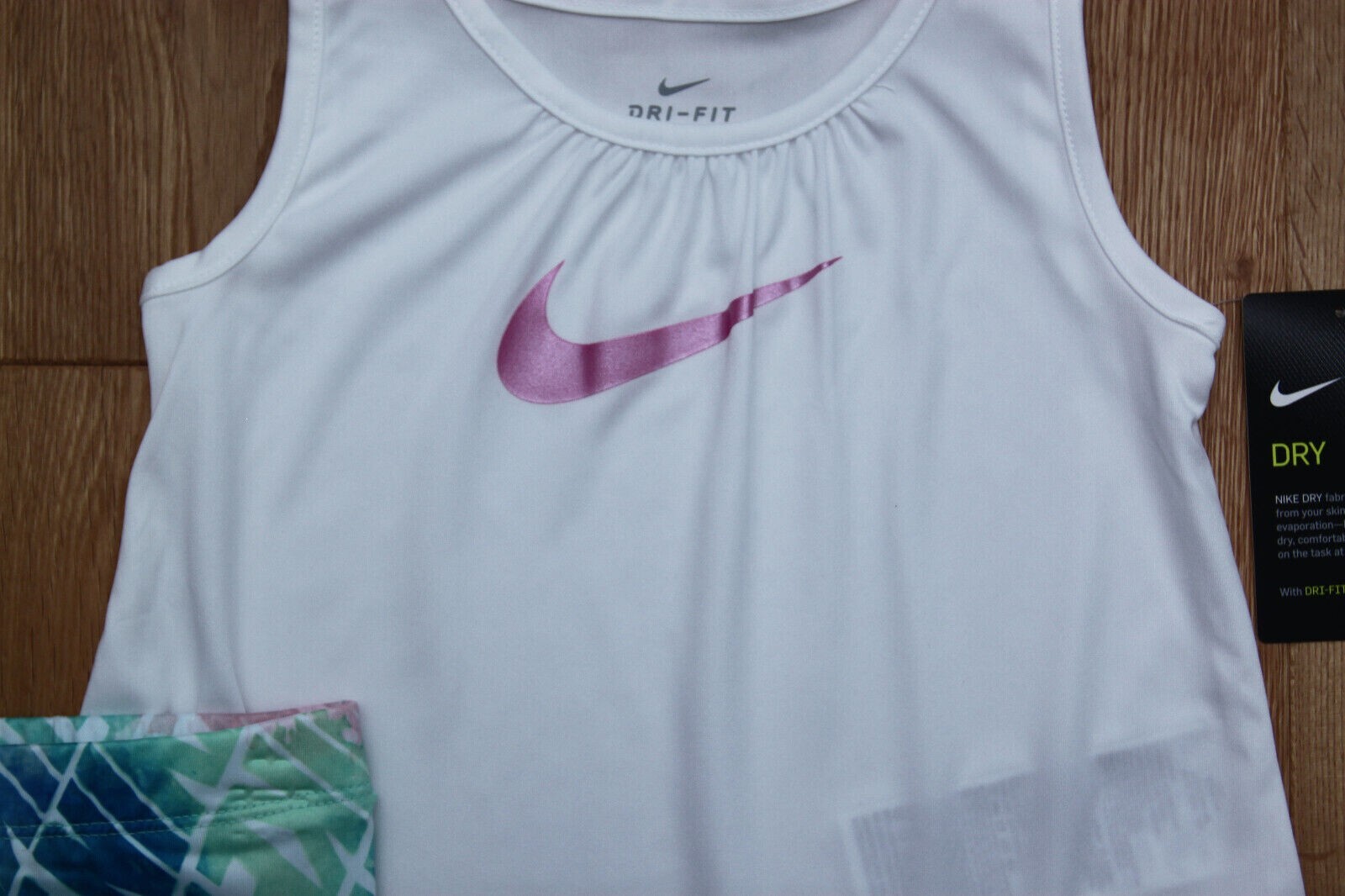 NEW Nike Infant Baby Girl 2 Piece Top & Shorts Set White Purple DRI-FIT 18 month