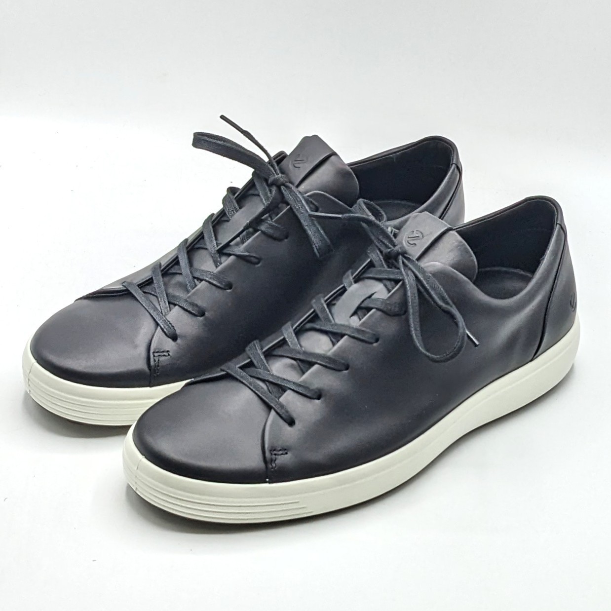 ECCO “Soft 7” Men’s Scandinavian/Contemporary Design Black Leather Sneaker NEW