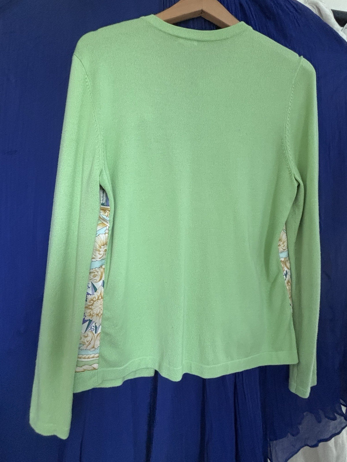 J. McLaughlin Mint Green Silk Front Scarf Print Cardigan L/S Sweater Buttons M