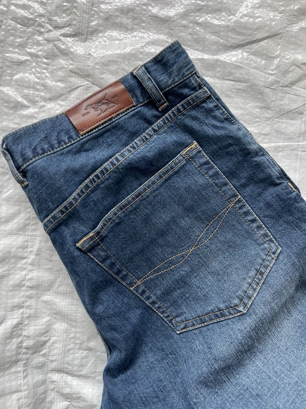 RODD & GUNN Blue Stretch Cotton Denim Jeans STRAIGHT LEG