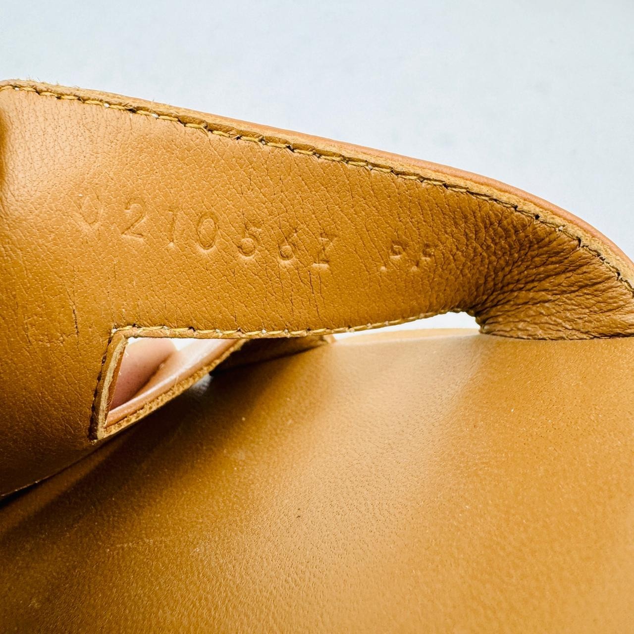 Hermes Oran H Slide Sandals Gold Tan Leather Womens EU 41 US 10.5 Italy Luxury