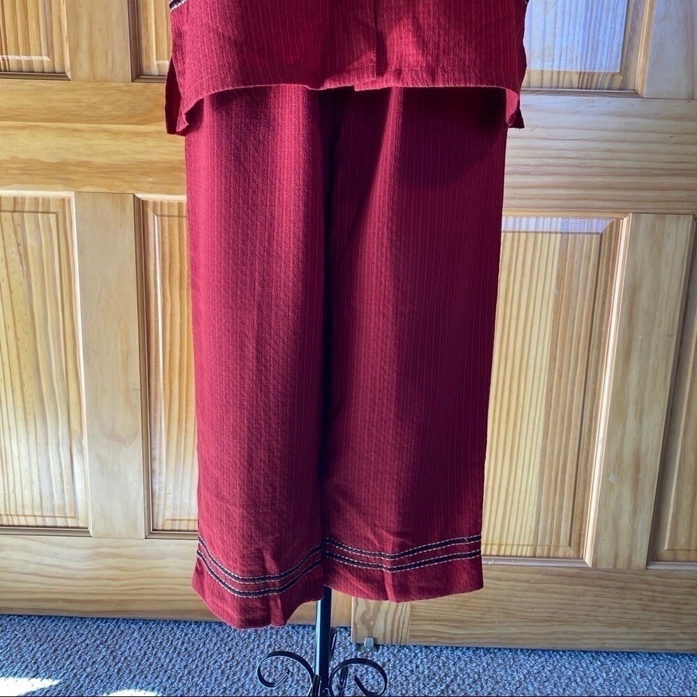Napa Valley Vintage Top & Cropped Pants Embroidered Embellished Red & Black Med