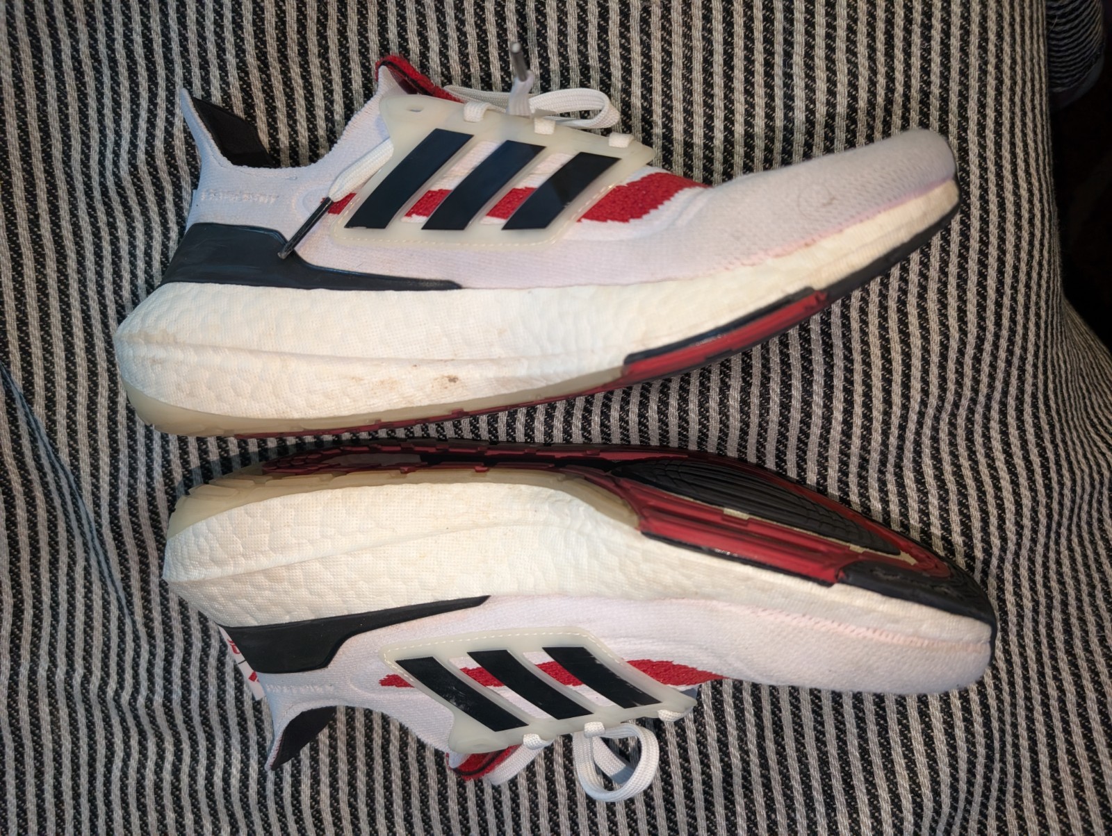 Adidas Ultraboost 21 Cardinal Shoes Sneakers Men’s Sz 9 Red White