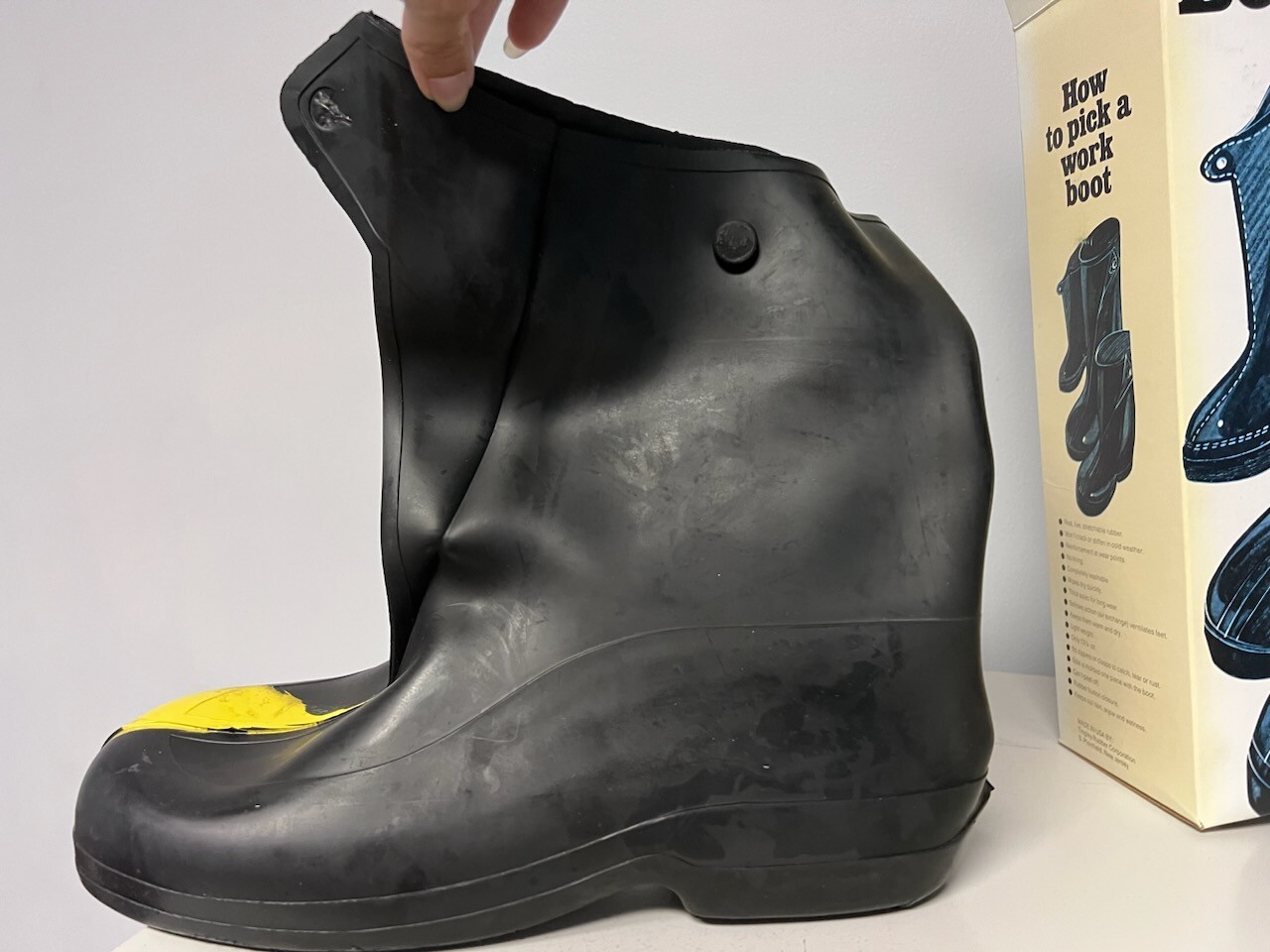 Tingley 10″ Overshoe Work Boot XL, Yellow Toe Size 11-13