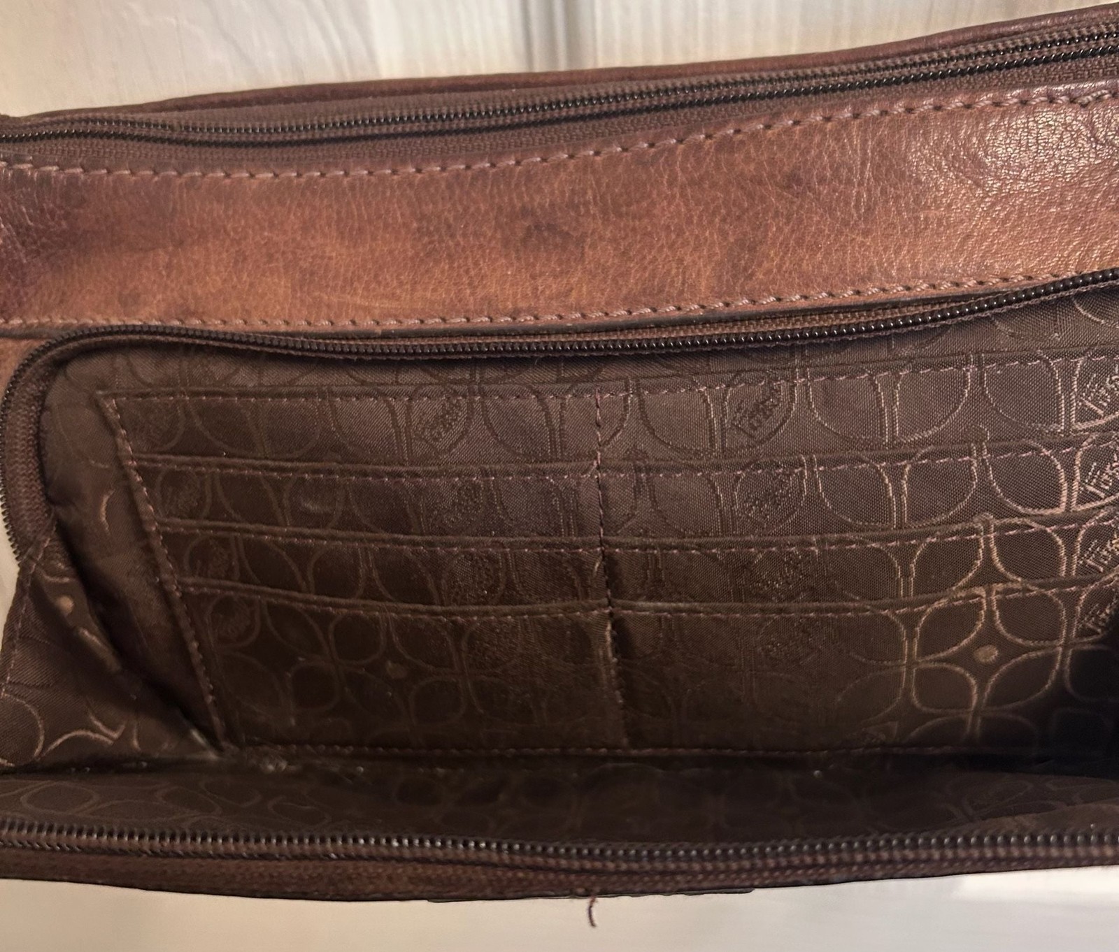 Fossil Brown Leather Crossbody Bag with Embossed Logo Patch
