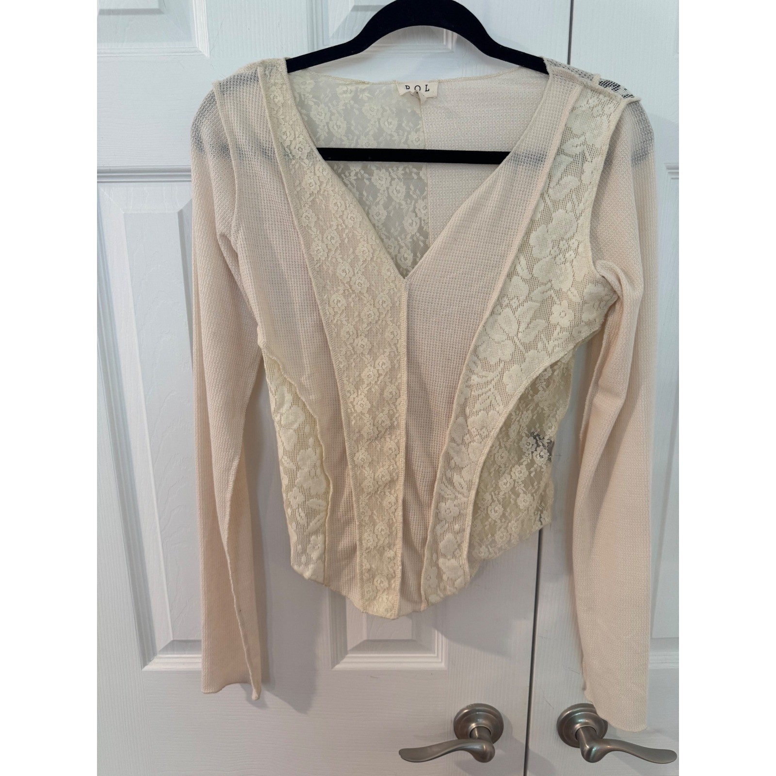 POL Cream Thermal Lace Panel V-Neck Long Sleeve Top whimsy Boho Coquette Medium