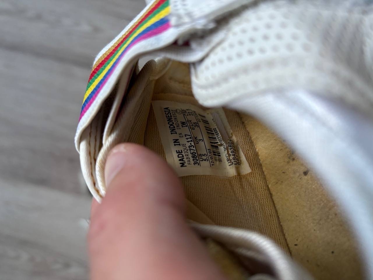 Very rare 2005 leather perforated Nike Air Rift Pride US 5.5 UK 3 22.5 cm