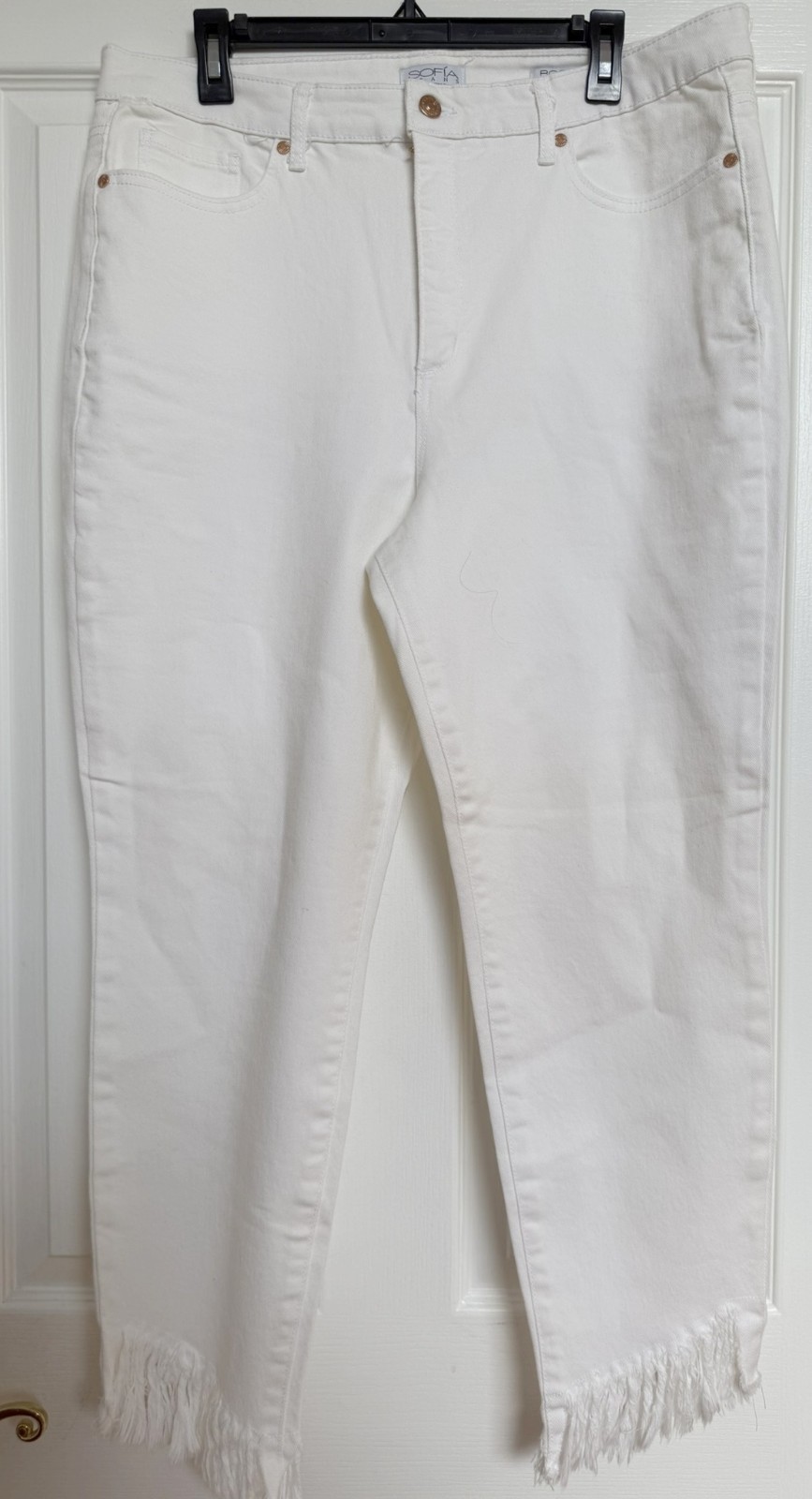 Sofia Vergara Women’s 18 Rosa Curvy Ankle White Jeans with Stretch Fringe Hem