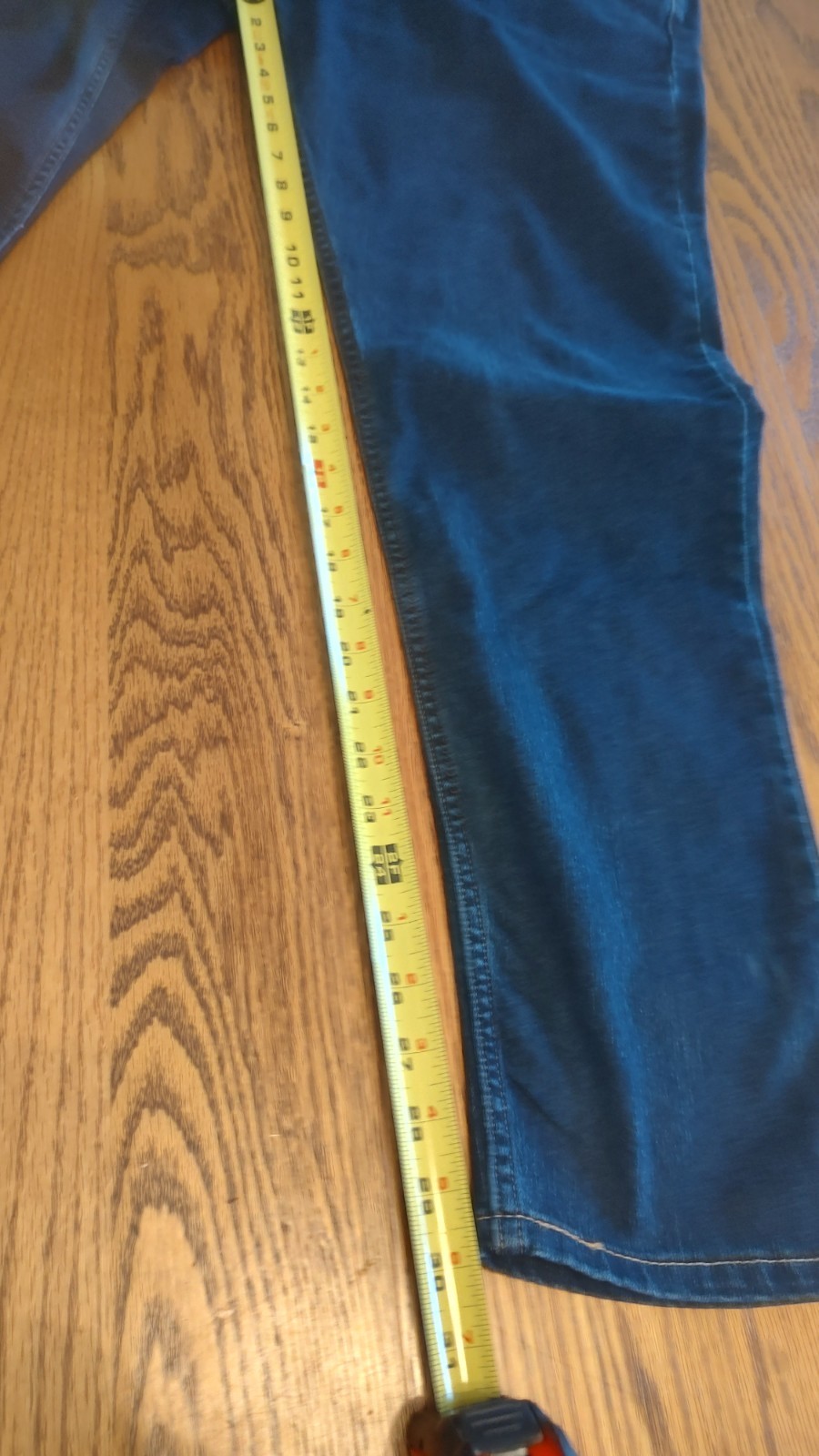 New Levi’s 512 Slim Taper Jeans 38×30 (Tagged 38×32) Dark Wash Irregular NWT