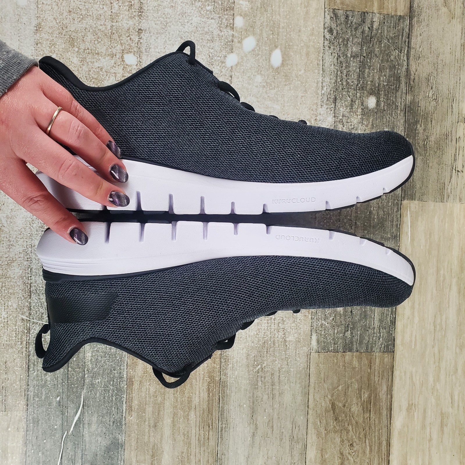 Kuru Flex Via Mens Sz 10.5 M Running Athletic Jet Black Bright White Sneakers