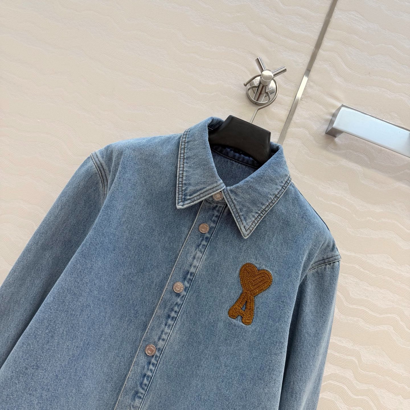 Ami Vintage Washed Blue Denim Cropped Jacket — Women’s Size S