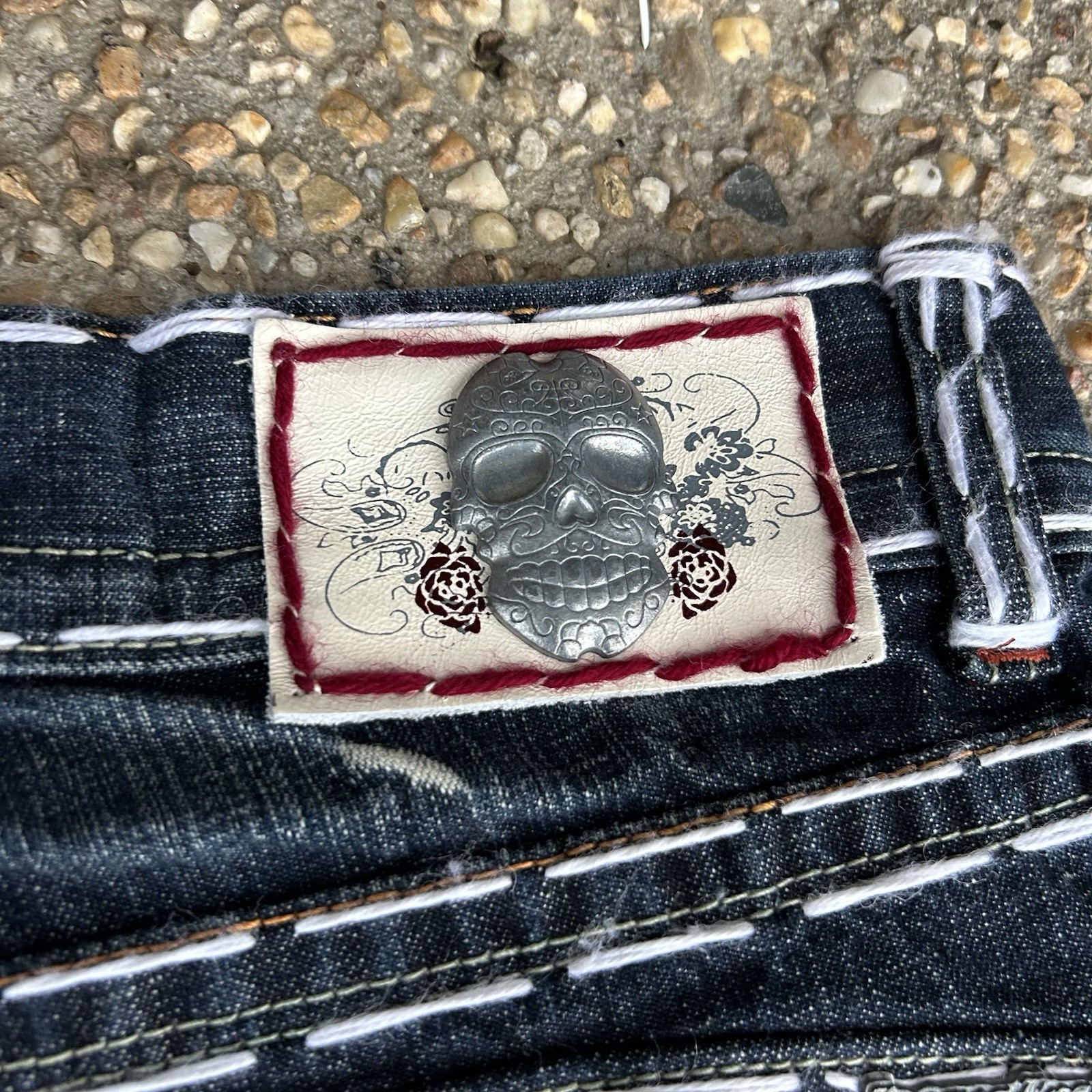 y2k 33 Inch Laguna Beach Jeans Straight Leg