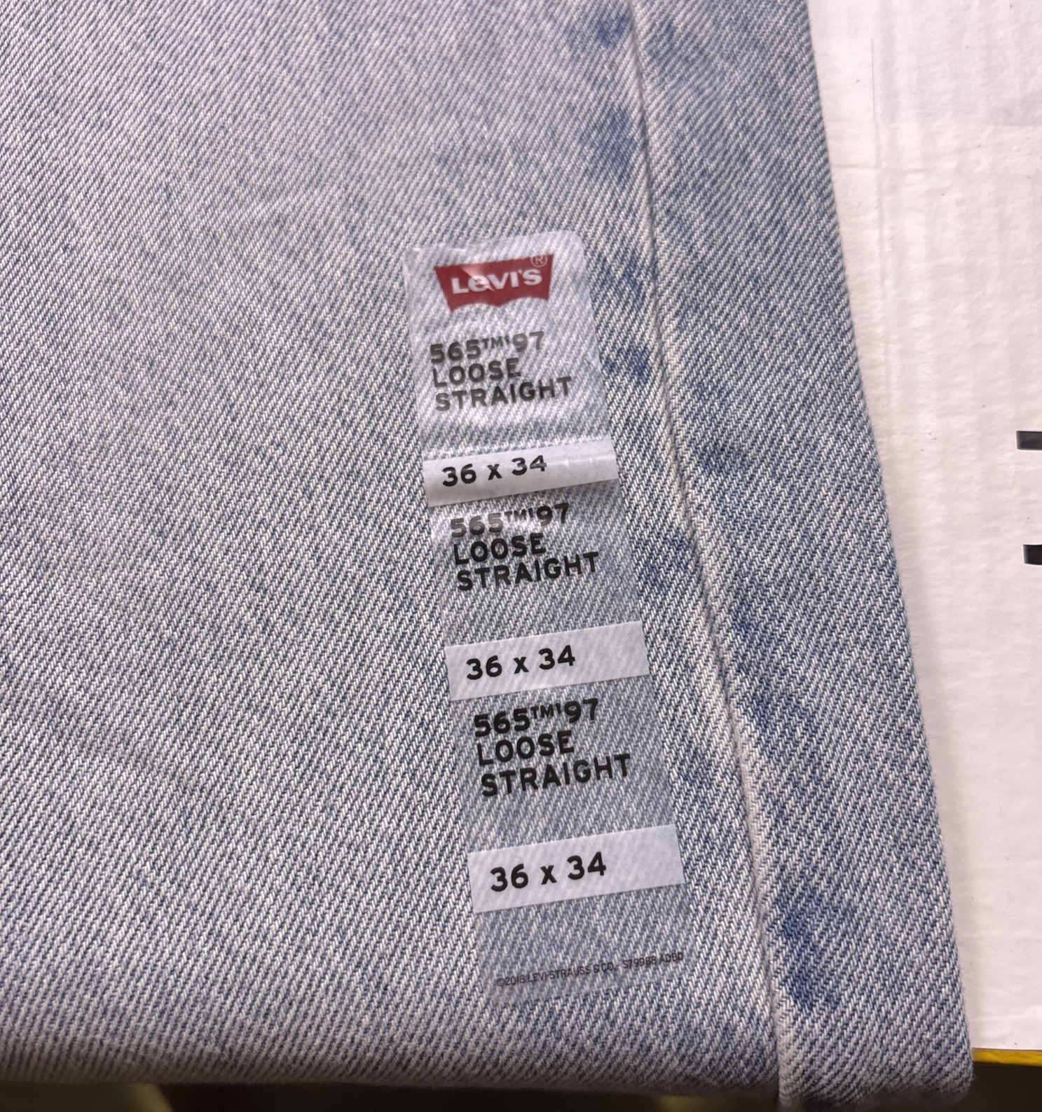 Levi’s 565 Loose Straight Fit Lightweight Always Here Denim Jeans NWT 36 X 34