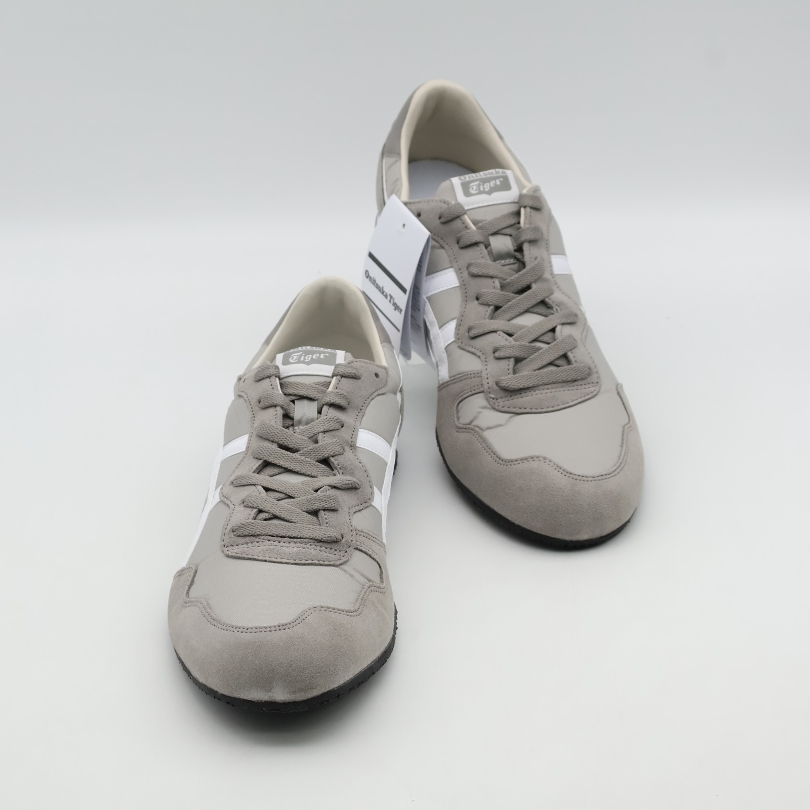 1183B400-022 Onitsuka Tiger Serrano Oyster Grey White (Men’s)