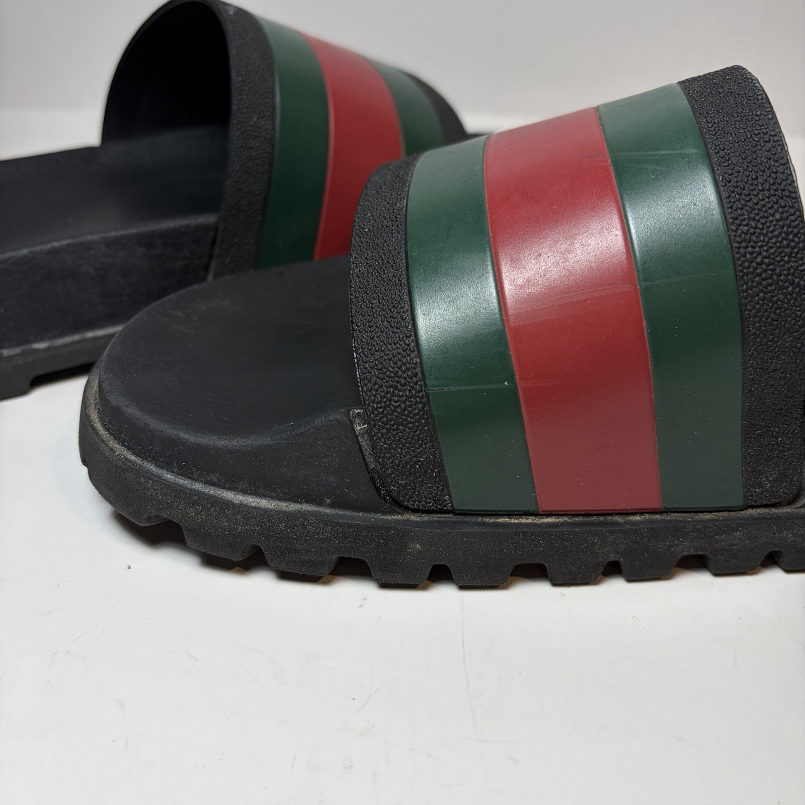 Gucci Web Men’s Rubber Slide Sandal Black Rubber US 10 Gucci 9 Lug Sole Stripe