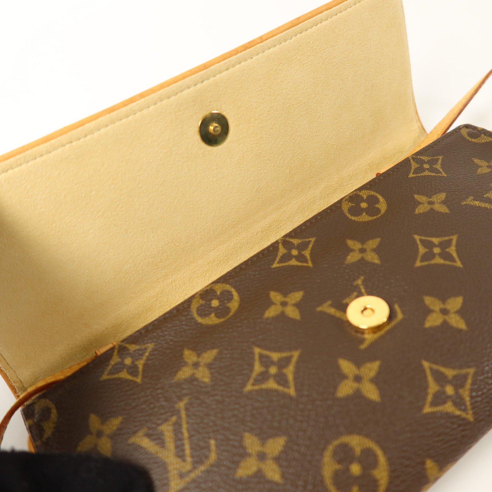 LOUIS VUITTON LV GHW Pochette Twin GM Shoulder Bag M51852 Monogram Brown