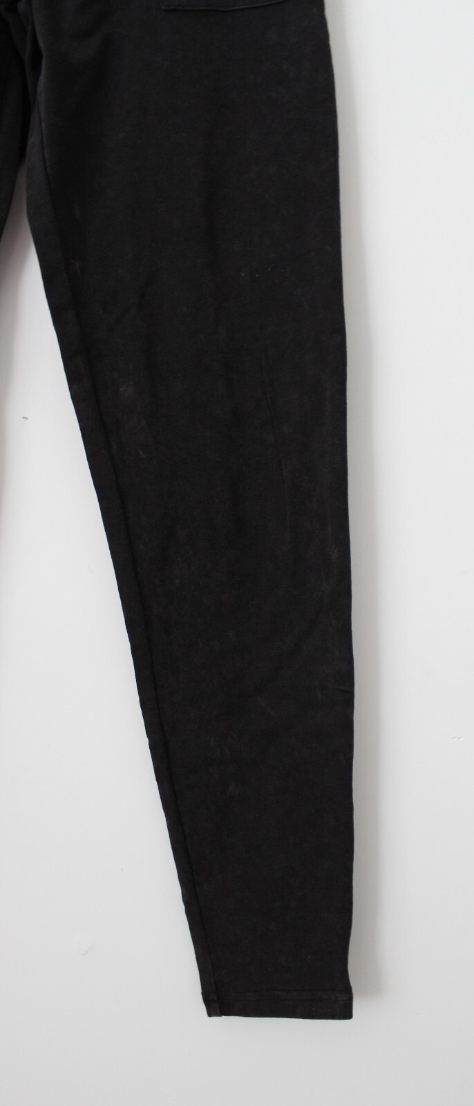 No Boundaries Womens Leggings with Pork Chop Pockets Black Multisize NWT