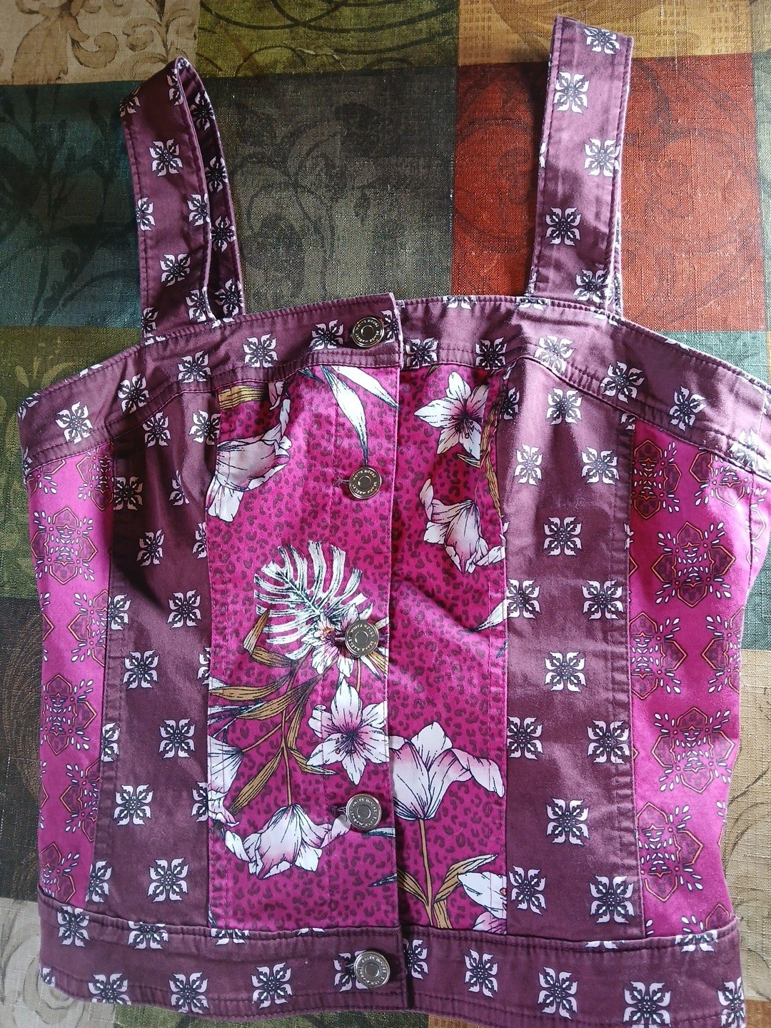 white house black market Size 2 Corset Crop Top Patchwork Colorblock Plum Pink