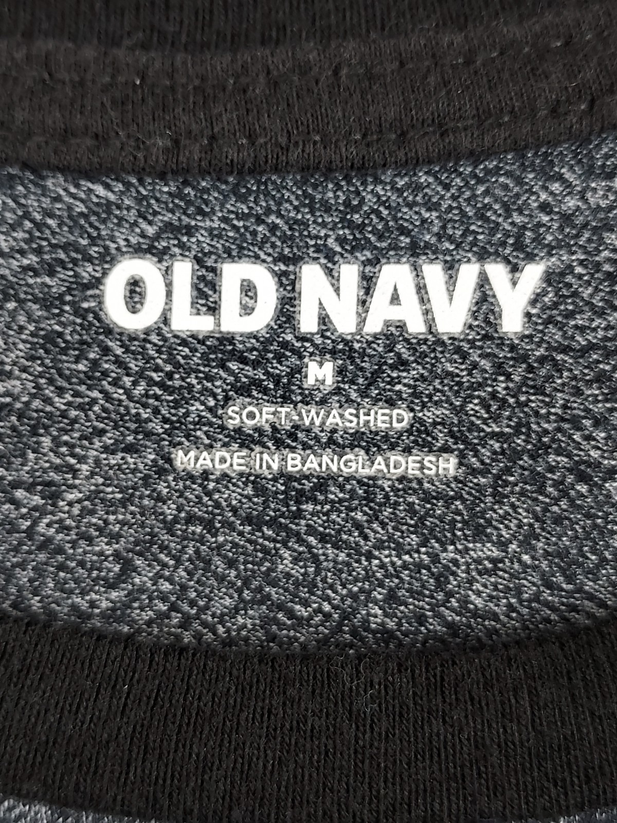 Old Navy Men Athletic Top M Black Gray Crew Neck Long Raglan Sleeve Logo Active