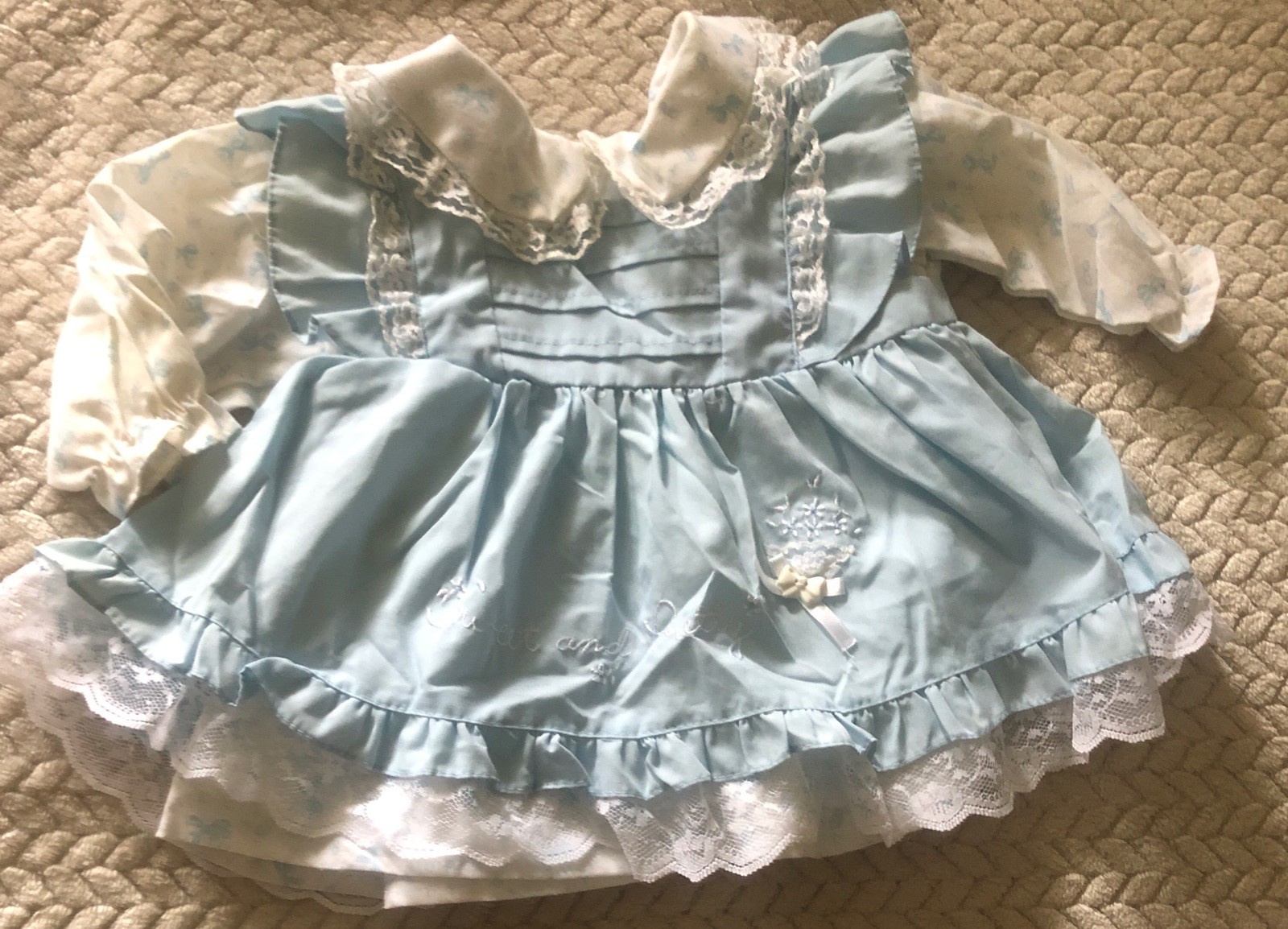 Vintage MayFair Baby Girl Blue White Flowers Sweet & Pretty Dress Sz 6/9 Mos