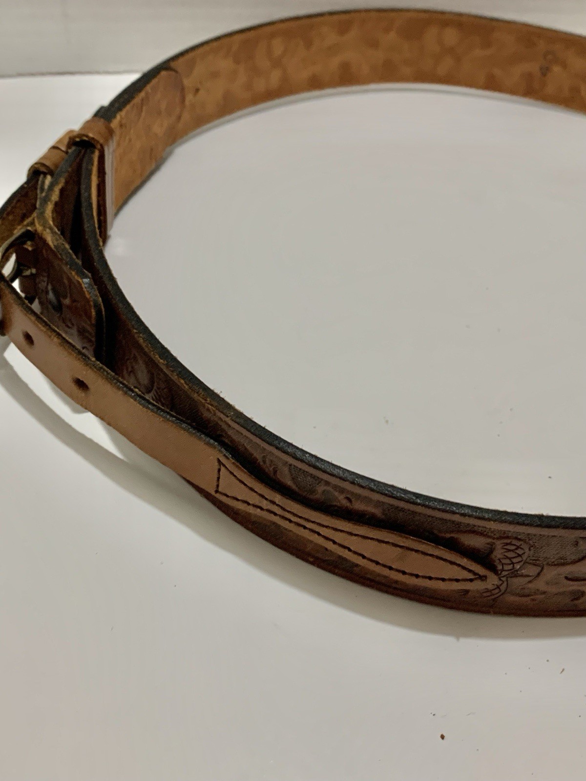 Men VNTG 40 “Comanche “Handmade Genuine Top grain Leather Belt 56364 Made In USA