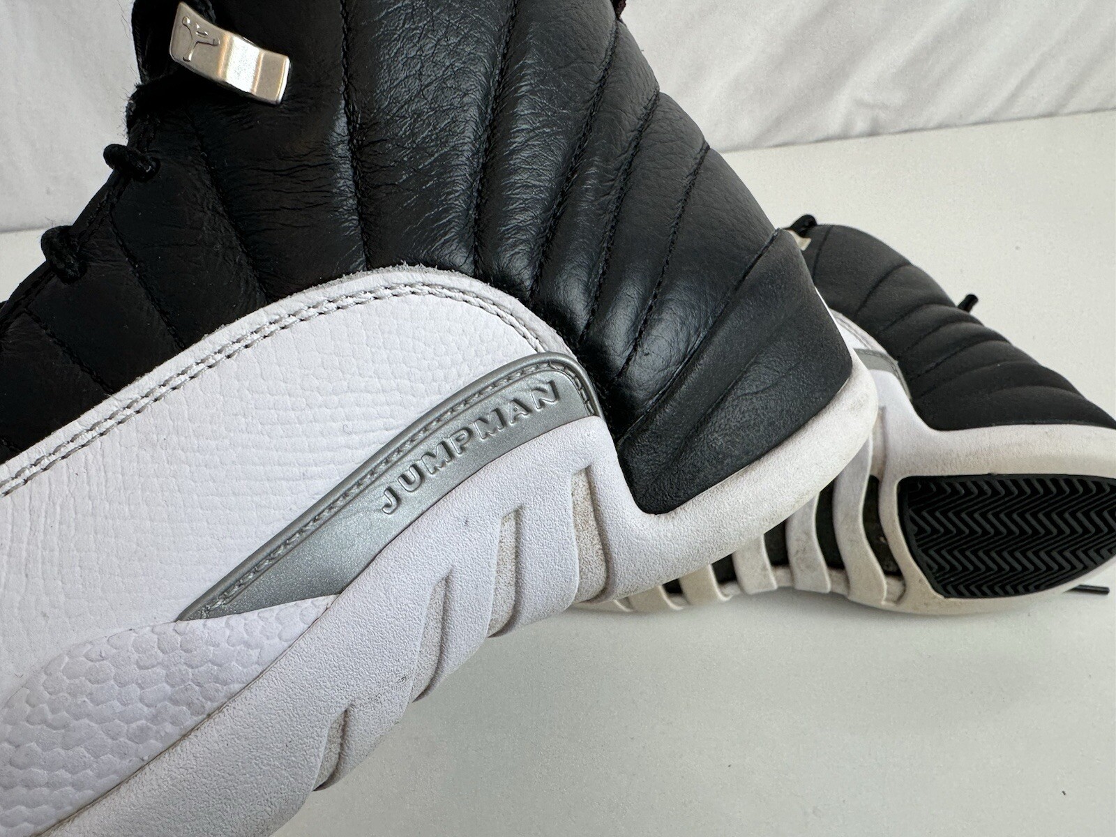 Jordan 12 Retro Mid Playoff Basketball Shoes Mens Size 11 CT8013-006 #23 Lace Up