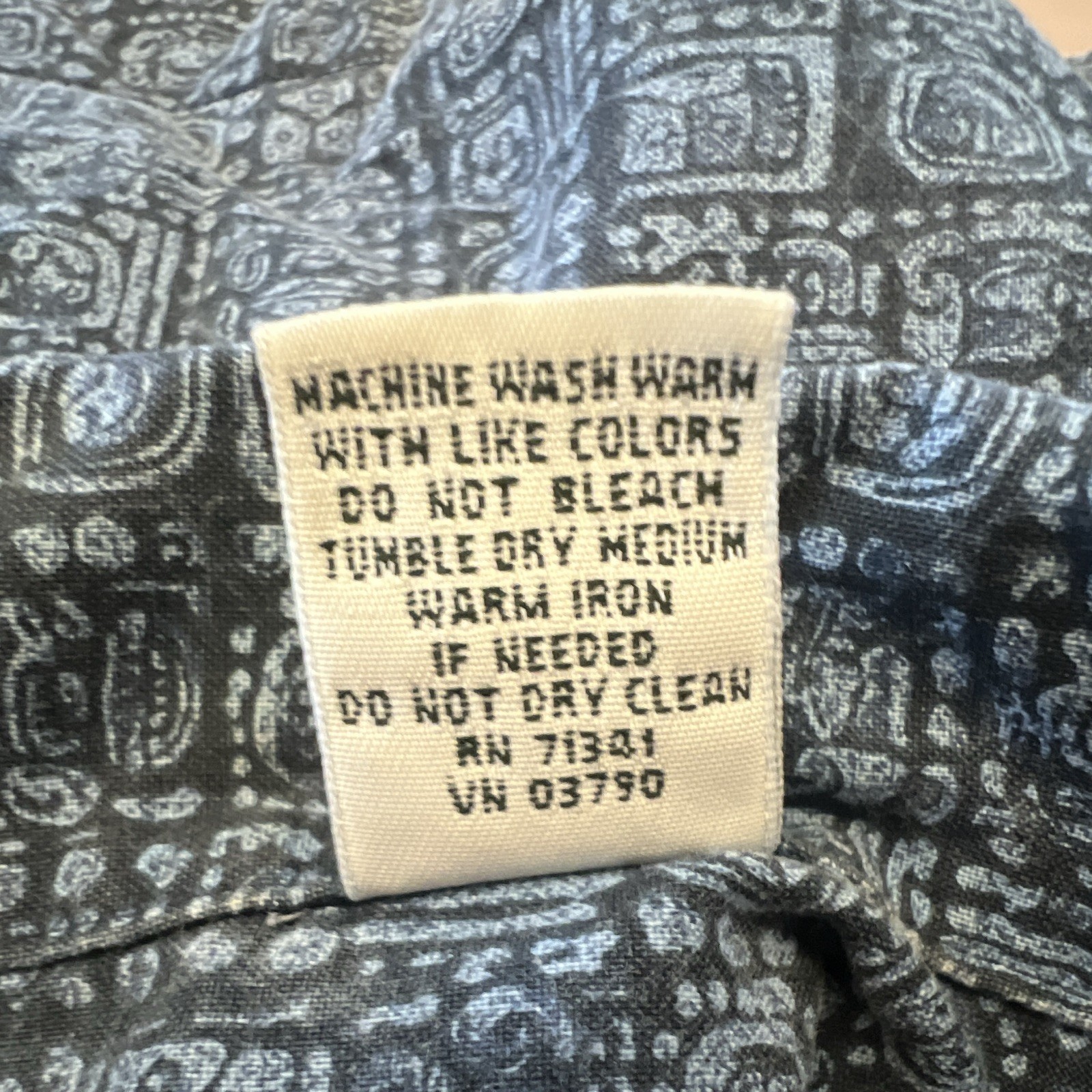 L.L.Bean Men’s M Regular Blue/Gray Geometric Cotton Short Sleeve Button-Up